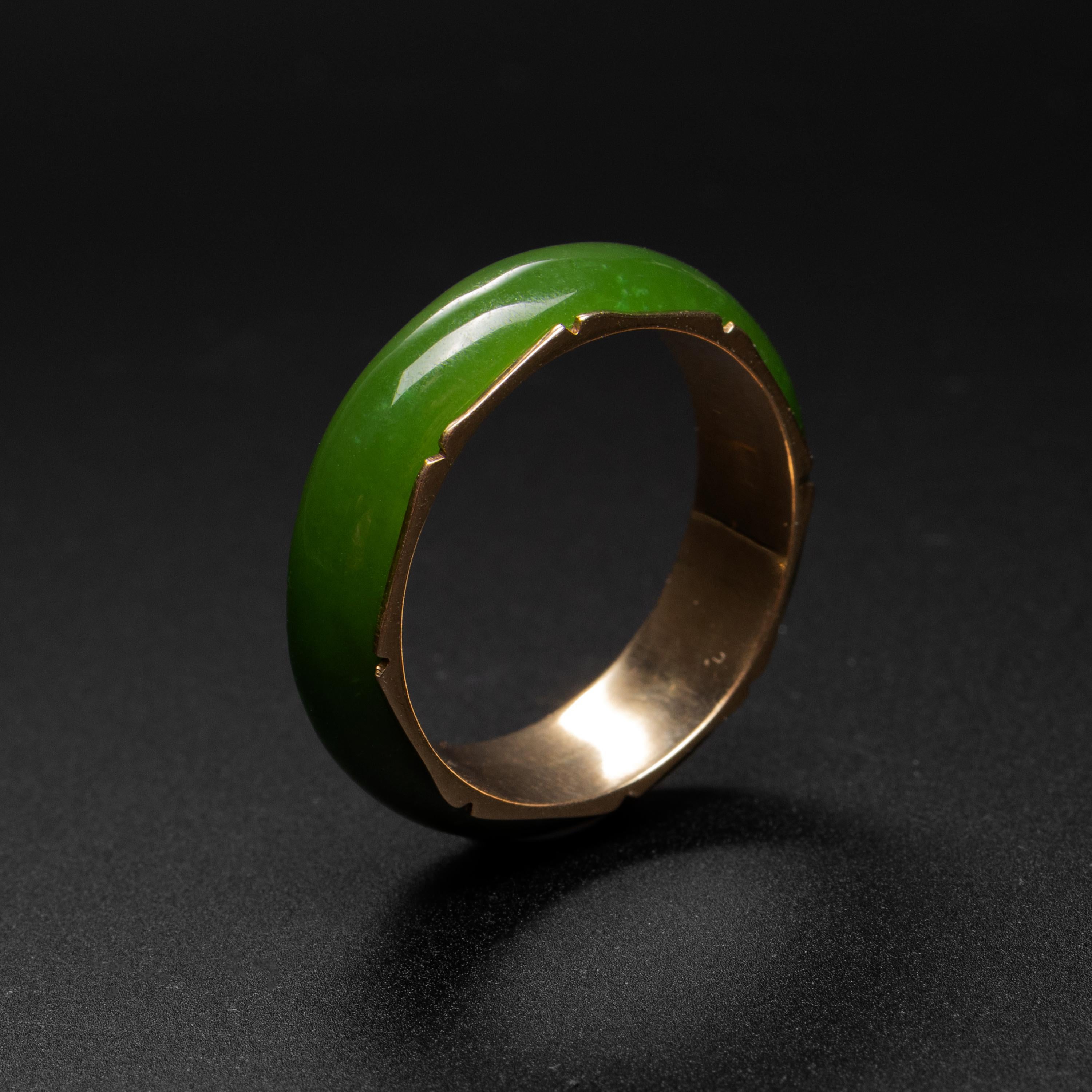 Women's or Men's Nephrite Band Ring with Gold Lining Midcentury