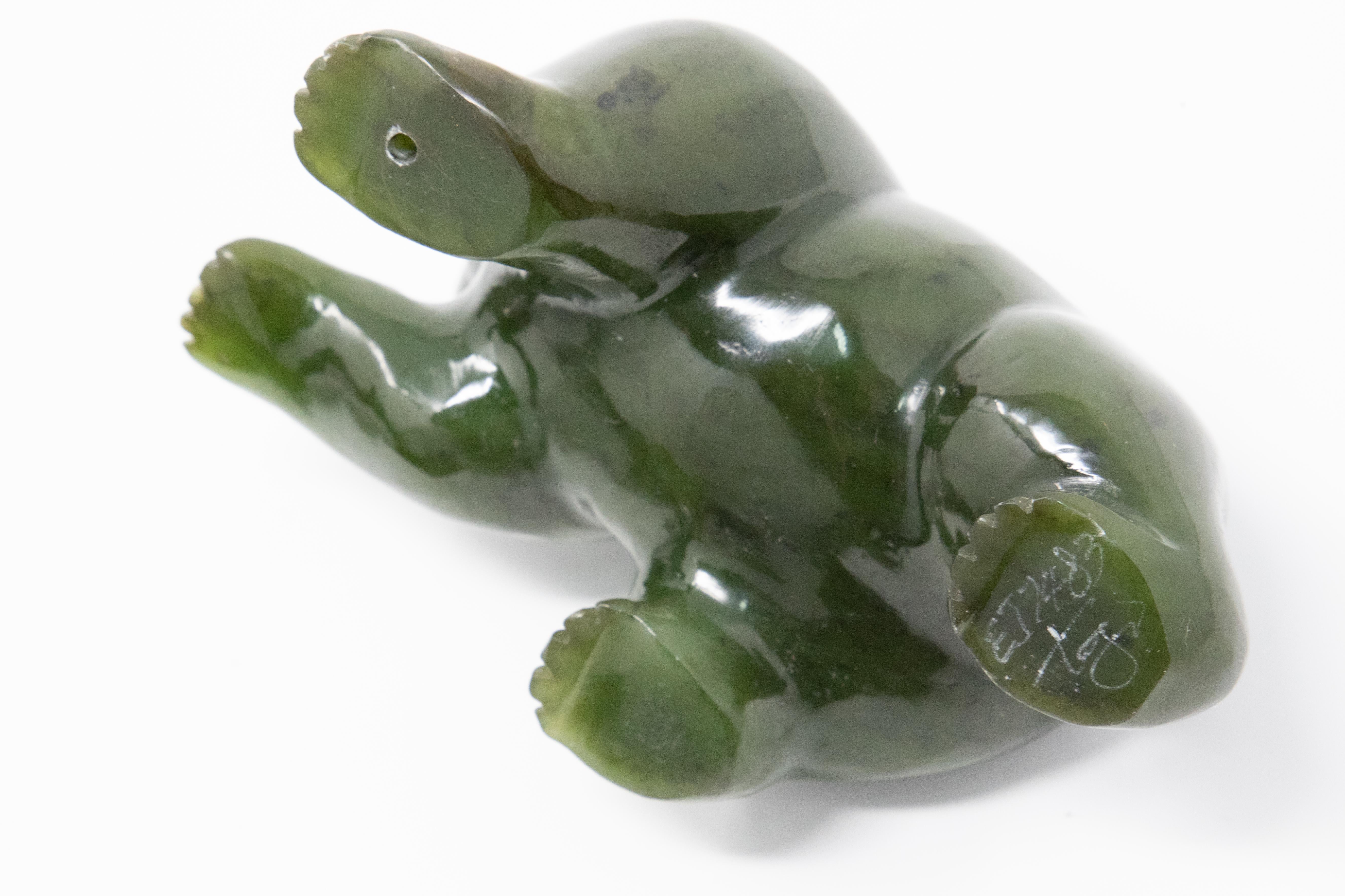 Nephrite Jade Bear Carved and Polished For Sale 3