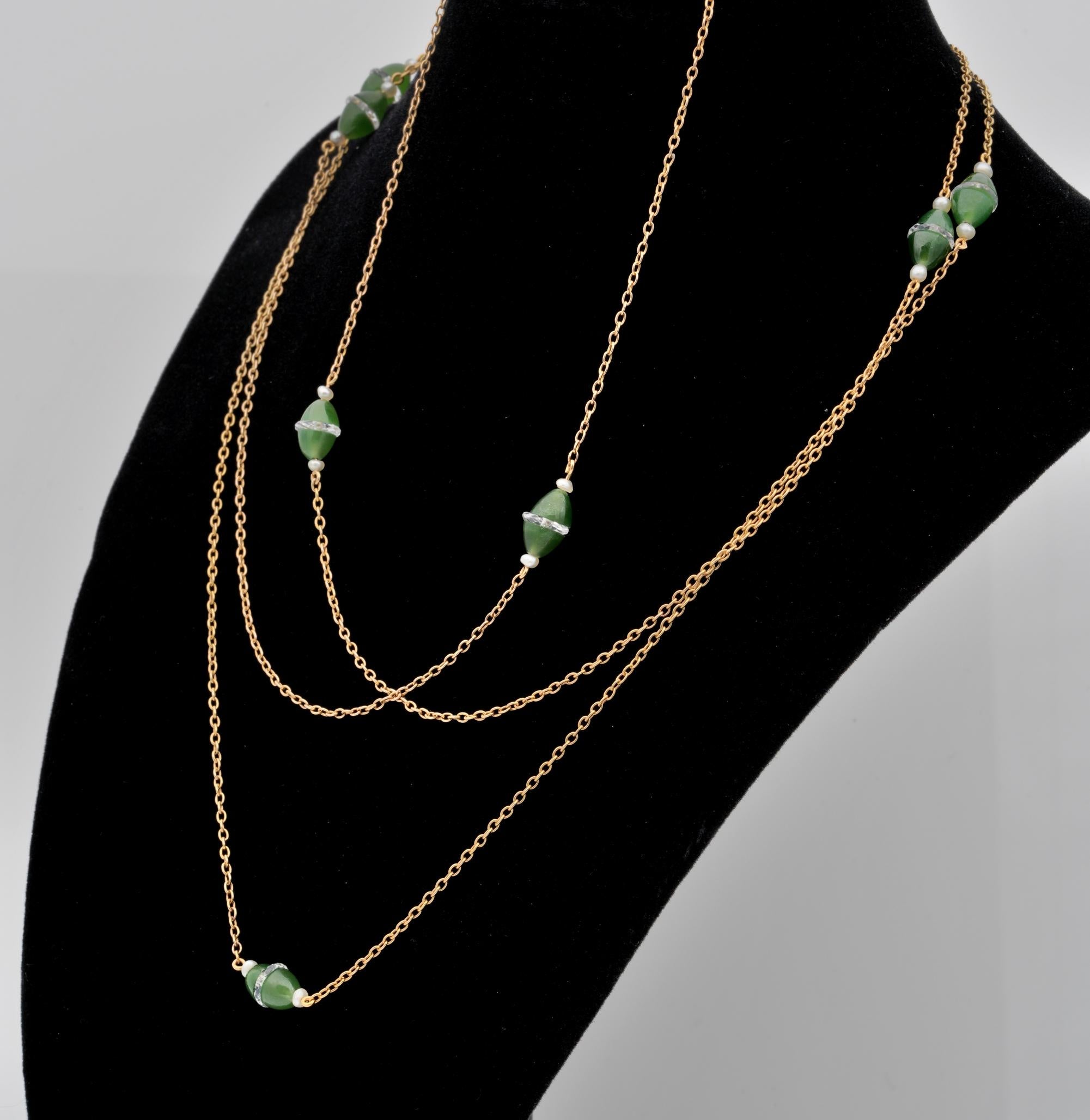 Nephrit-Jade-Bergkristall-Perle 18 KT Seltene lange Halskette im Angebot 3