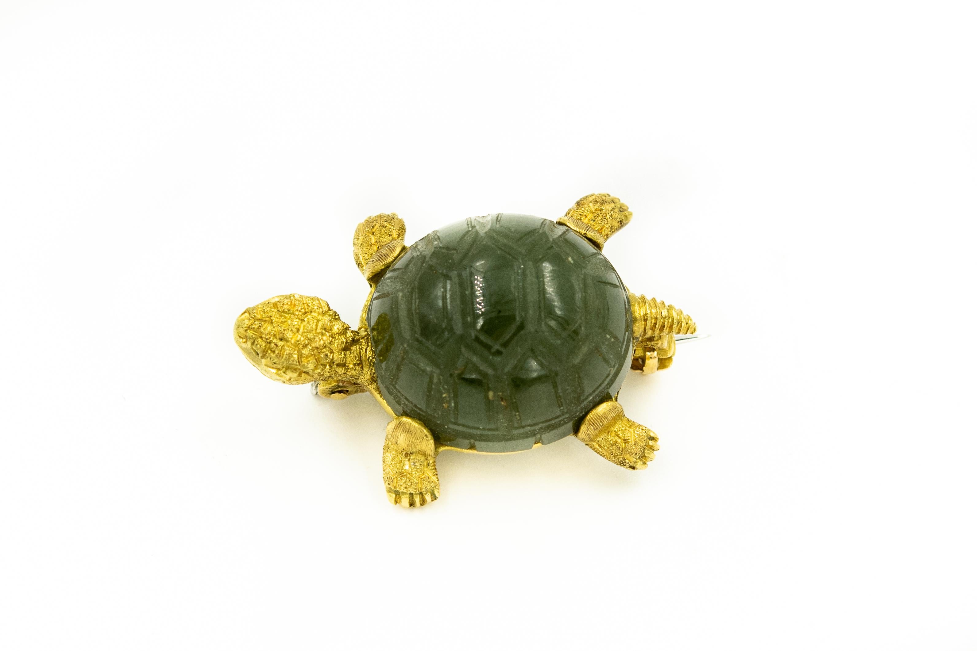 Cabochon Nephrite Jade Textured Turtle Yellow Gold Brooch Pin For Sale