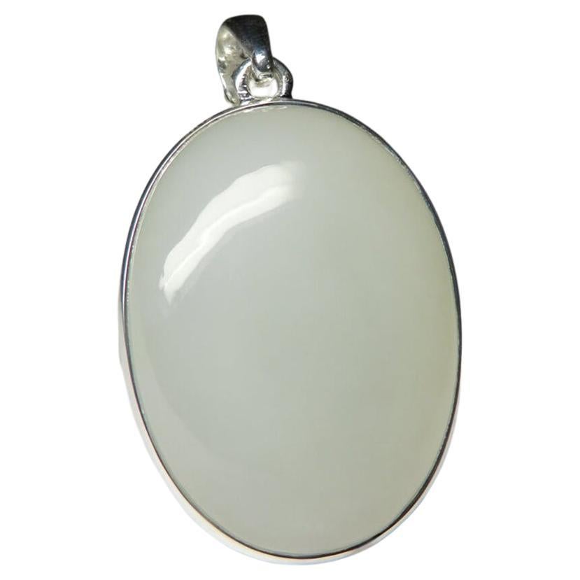 Nephrit Silber Anhänger Jade Natürlich Weiß Opak Healing Oval Cabochon Edelstein im Angebot