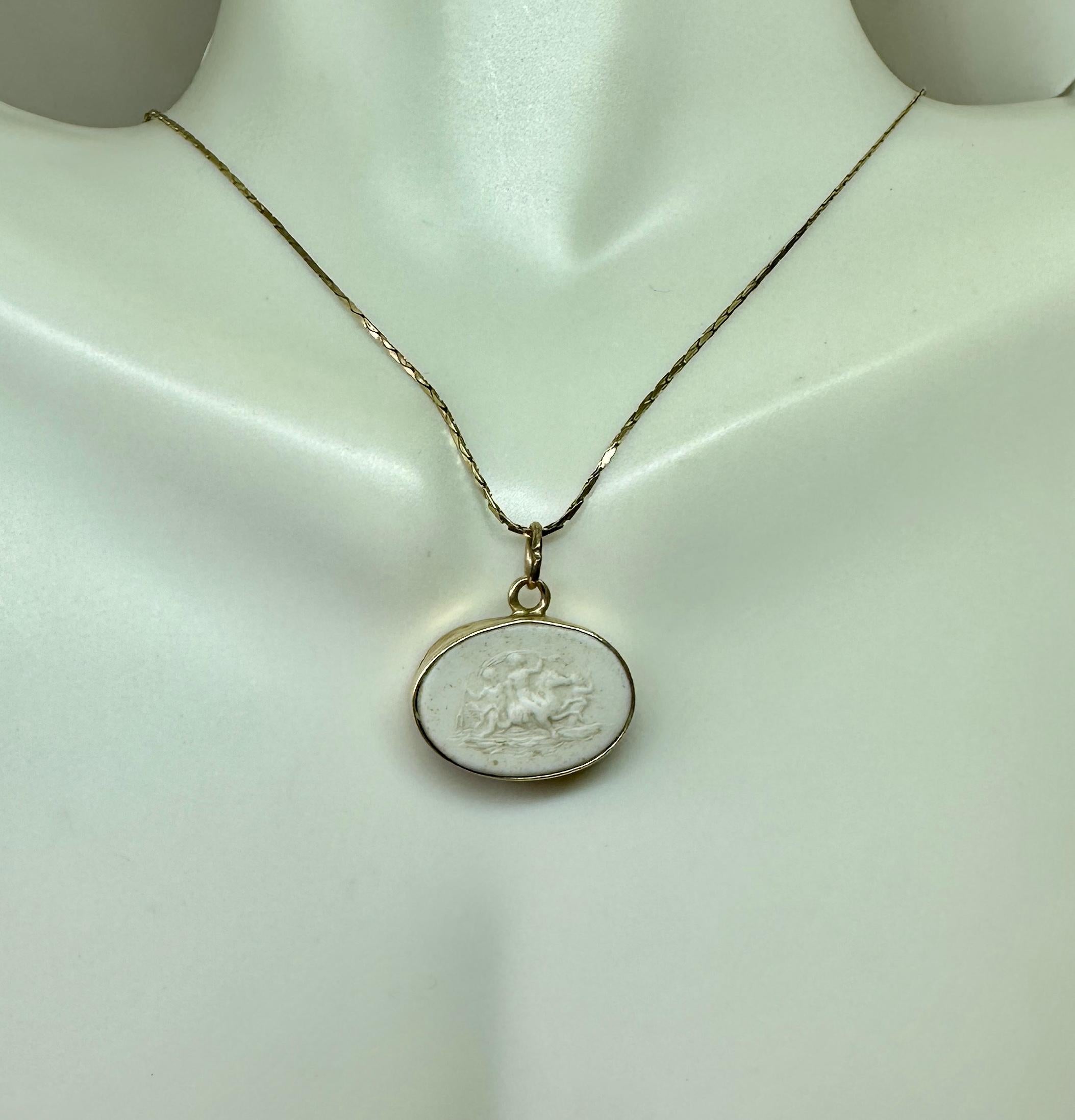 Women's or Men's Neptune Arising from the Sea with Horses Cameo Pendant Necklace Gold VIctorian For Sale