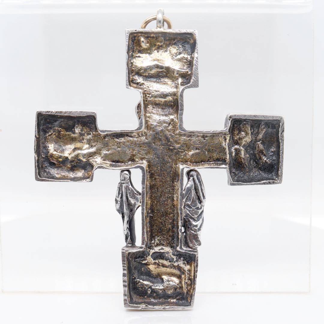 Neresheimer & Sohne Hanau Sterling Silver Gothic Revival Crucifix or Cross In Good Condition For Sale In Philadelphia, PA