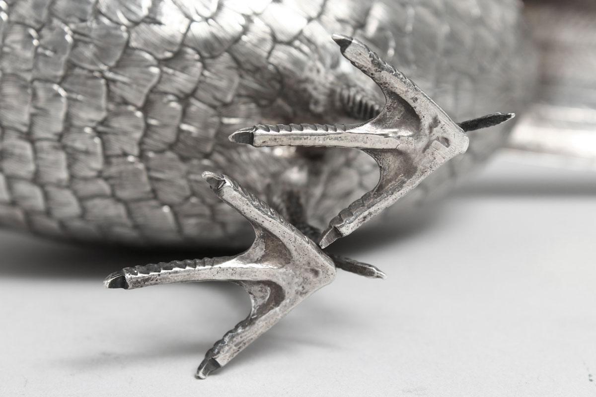 Coctelera de plata esterlina estilo Neresheimer's Pheasant Dutch Silver mediados del siglo XX en venta