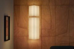 Neri & Hu 3T09 Lampada da parete a 2 moduli con struttura in bronzo e tessuto avorio per Cassina