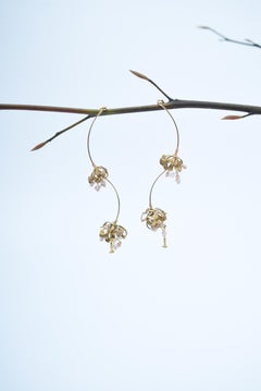 nerine line earring  / vintage jewelry , 1970's vintage parts, plants jewelry