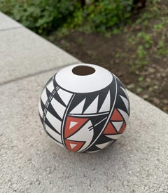 Vase en poterie Acoma de Nerissa Victorino, Nouveau-Mexique, 20e siècle