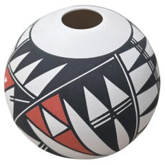 Nerissa Victorino Acoma Pottery Vase, New Mexico, 20th Century