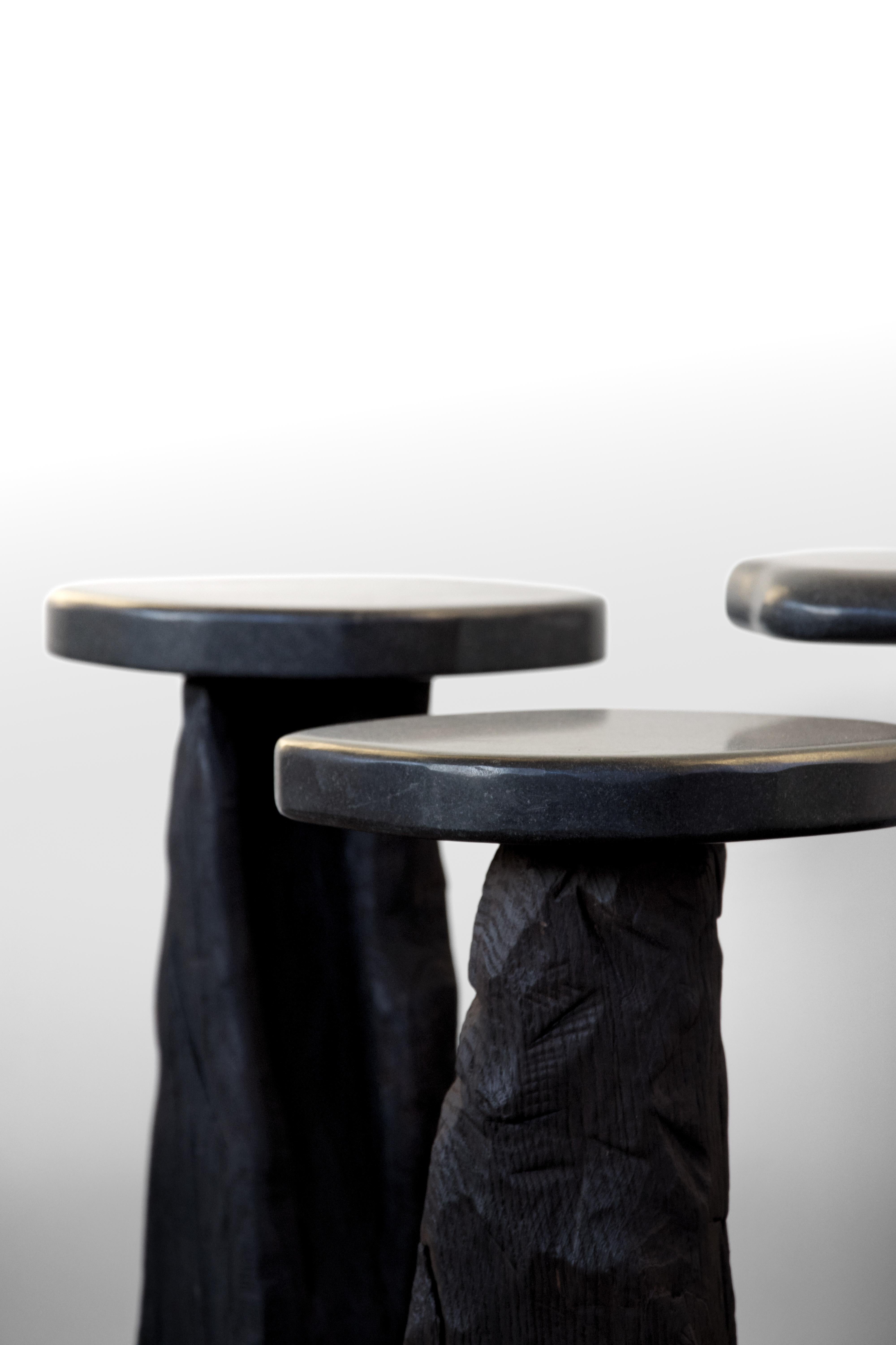Nero Asoluto, Burned Oak Wood Tavo Side Table by Eichkorn en Nuevo estado para la venta en Geneve, CH