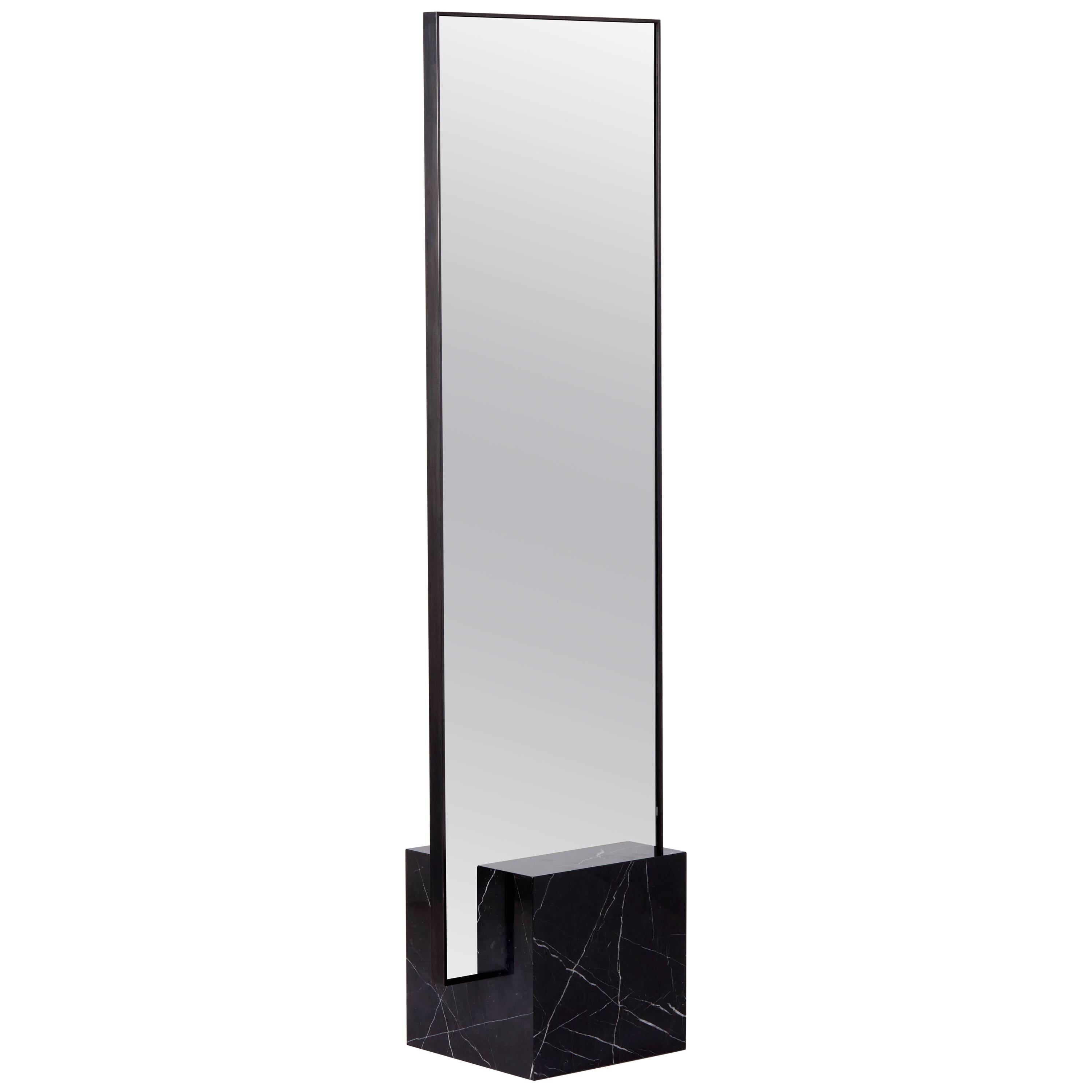 Nero Coexist Standing Mirror with Black Concrete Rubber CYL and Black Marble im Angebot