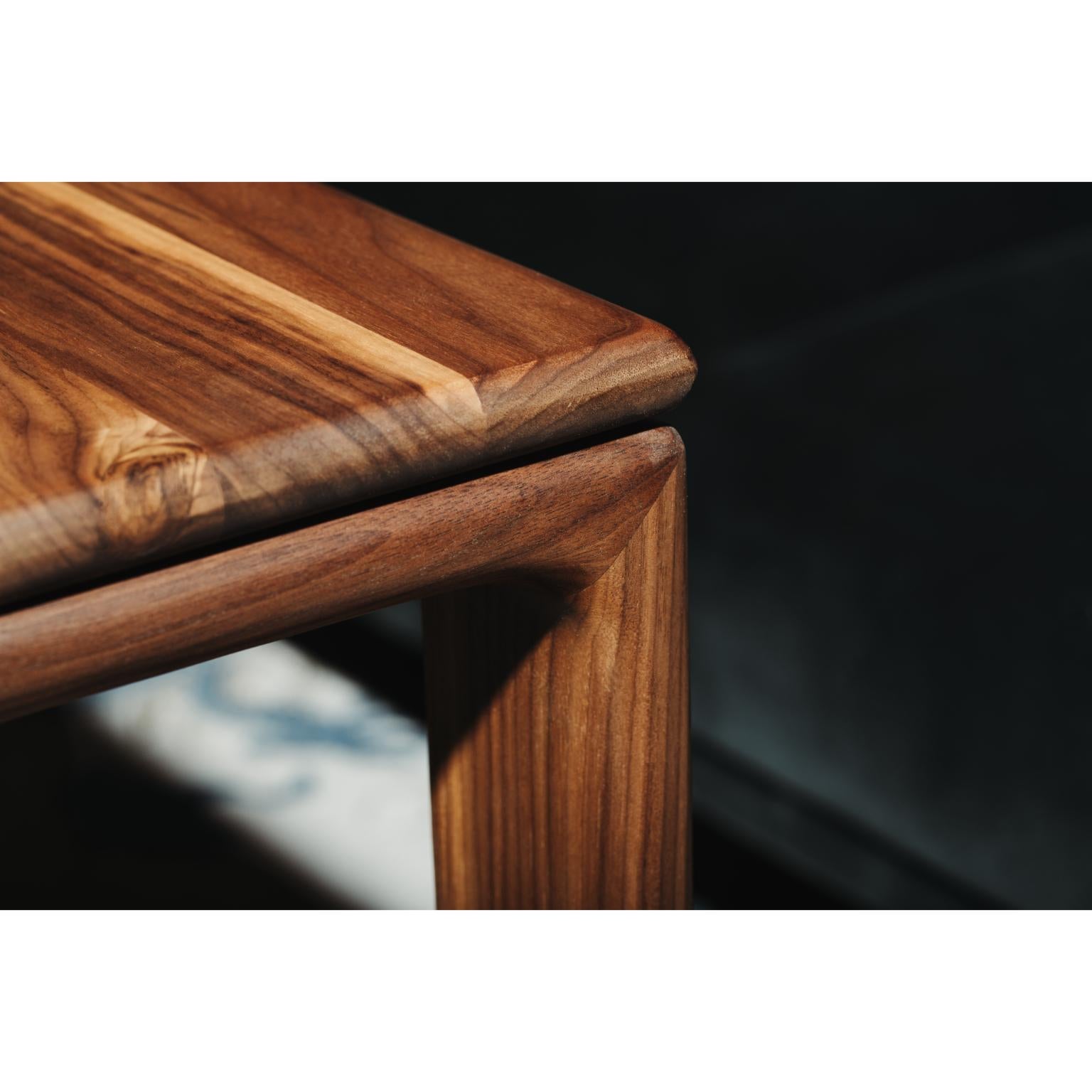 Postmoderne Table de salle à manger Nero par KV Design en vente
