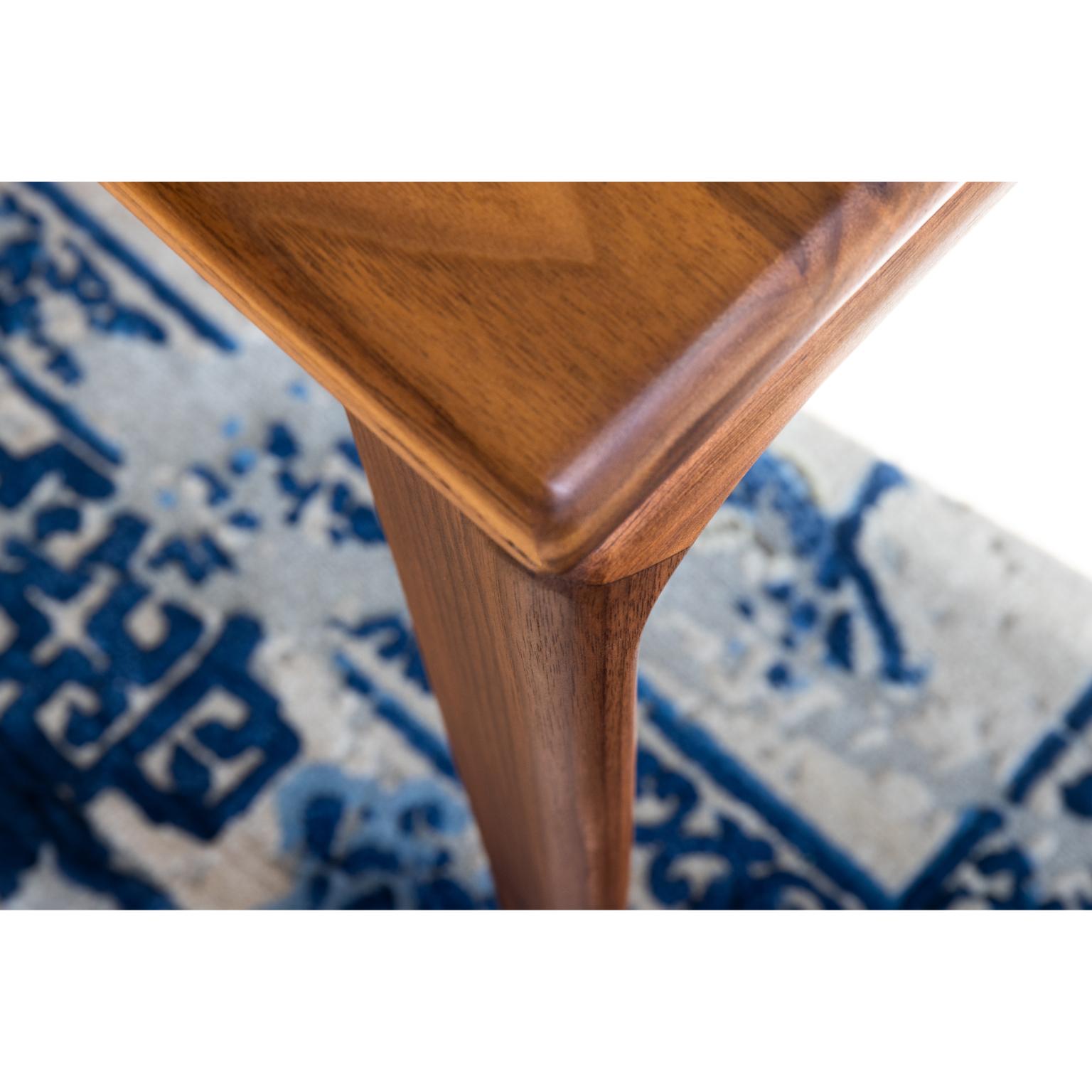 Bulgare Table de salle à manger Nero par KV Design en vente