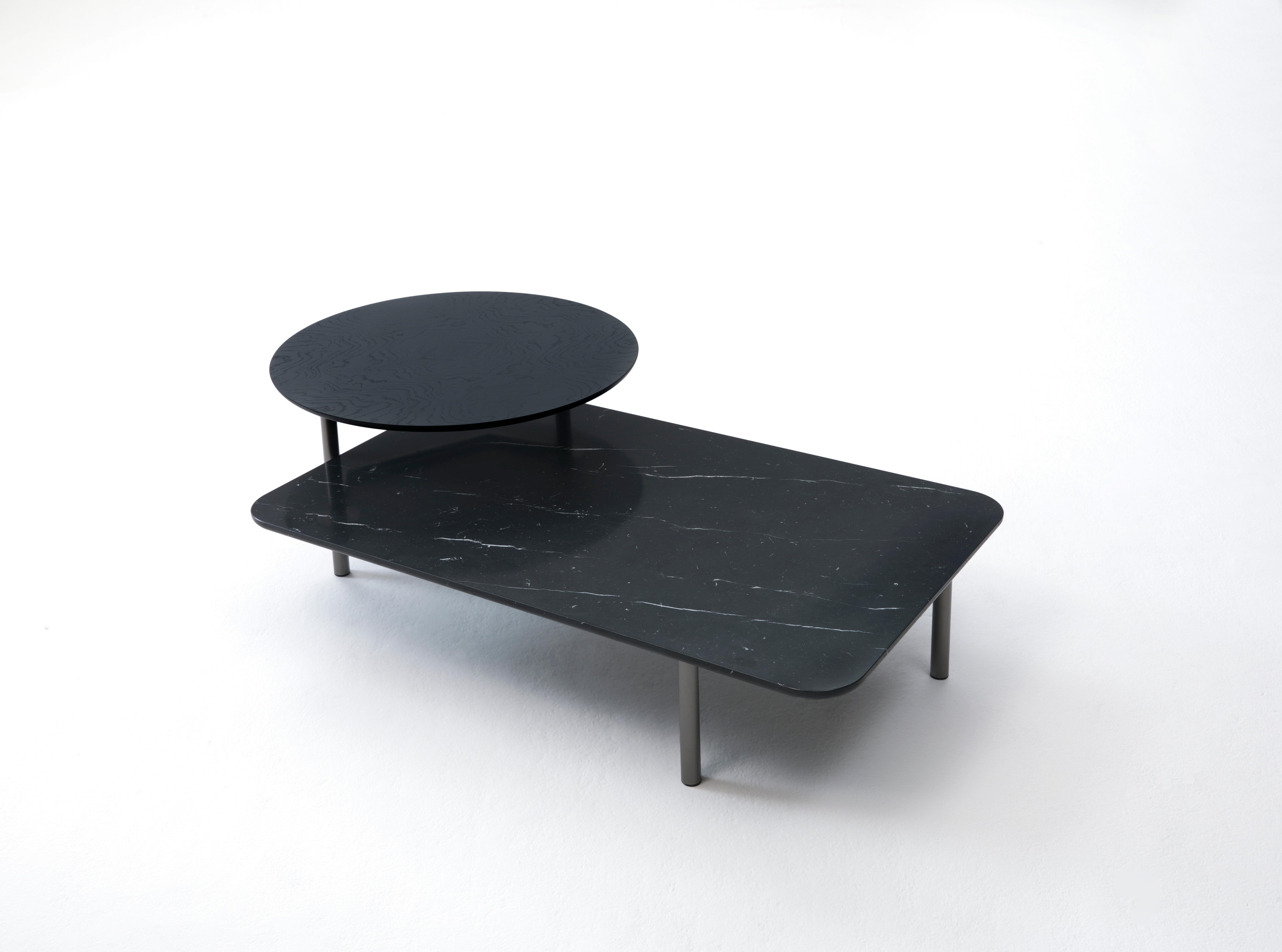 Moderne Table basse à plateau en marbre Nero de Rodolfo Dordoni en vente