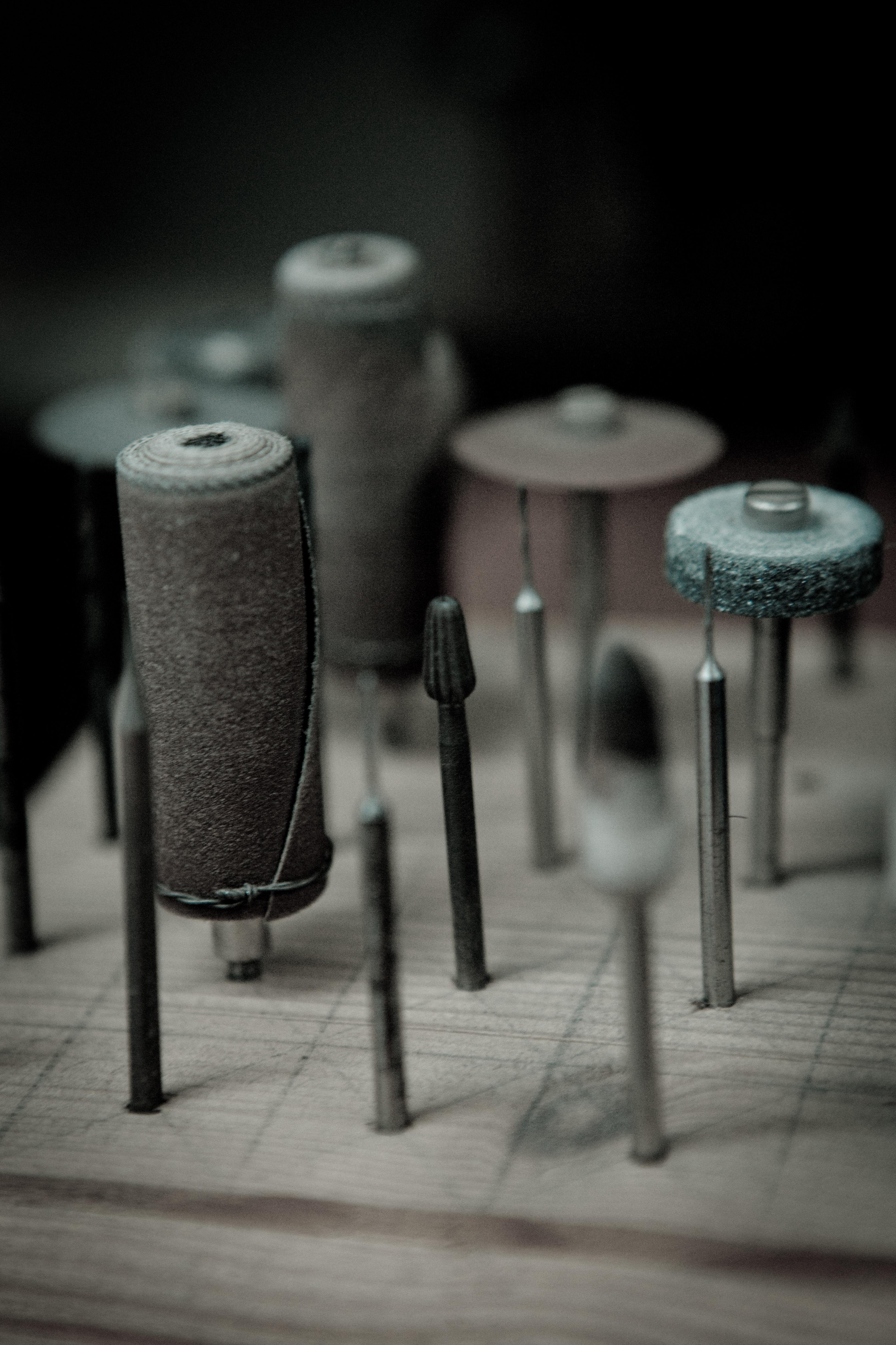 Neroessa Collana Princess of Blue in oro bianco 18 carati con zaffiro e diamante in vendita 5