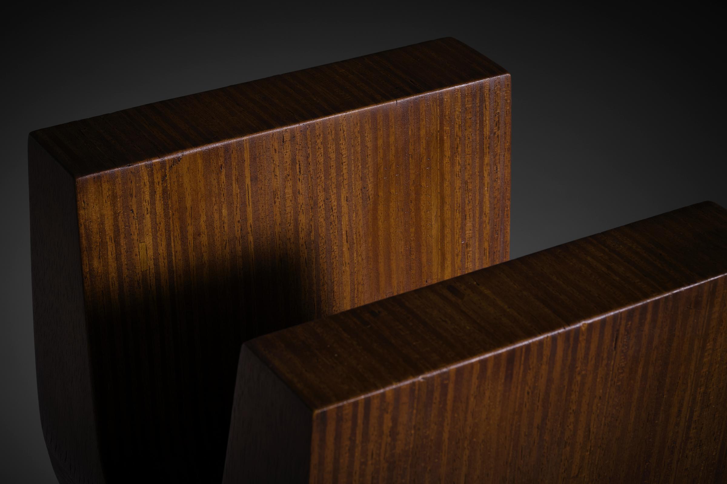 Nerone Ceccarelli abstract wooden Totem sculpture, Italy 1970s 3