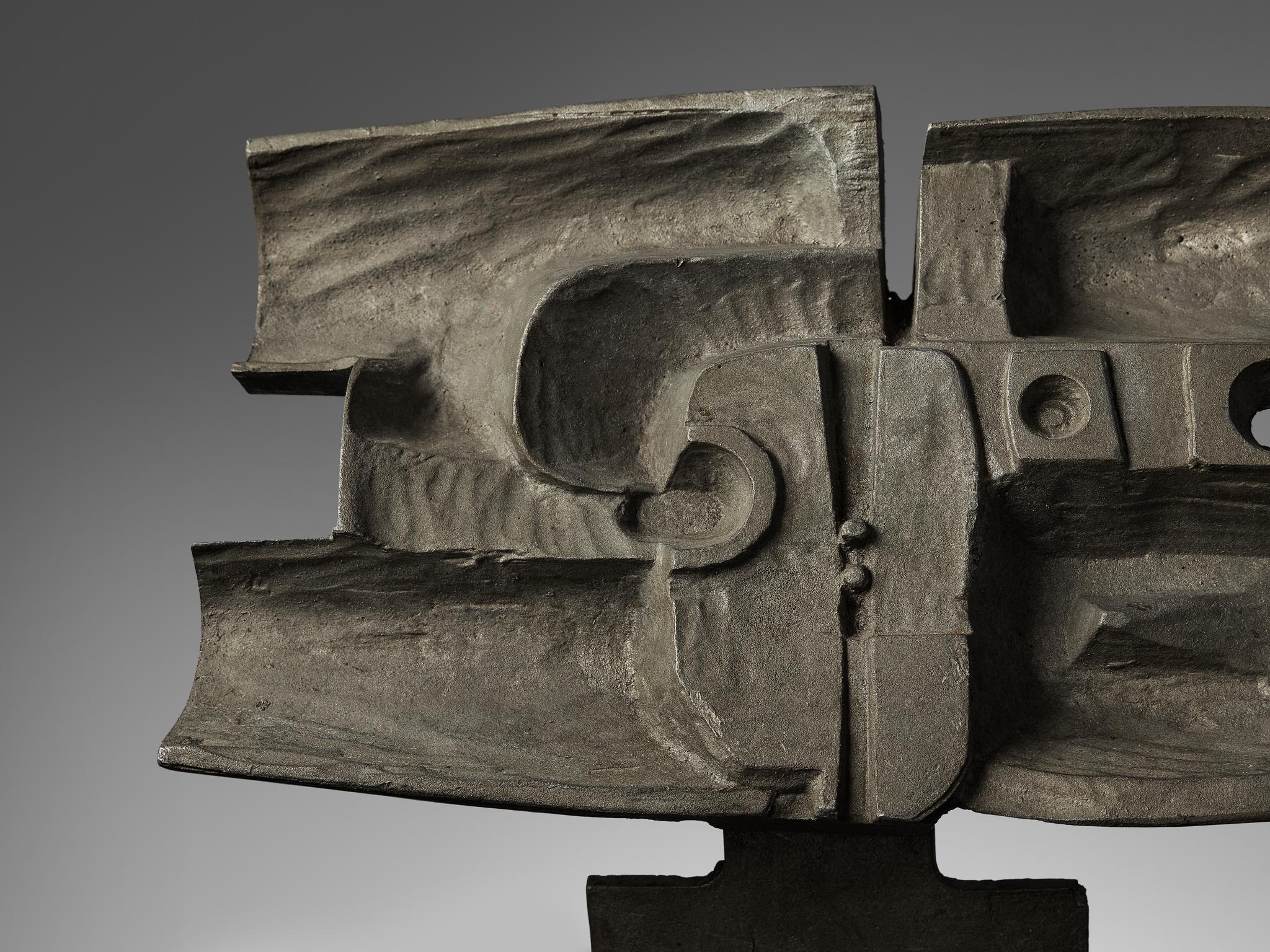 Sculpture « J'aluzi » de Nerone Ceccarelli n° 2 en métal 1