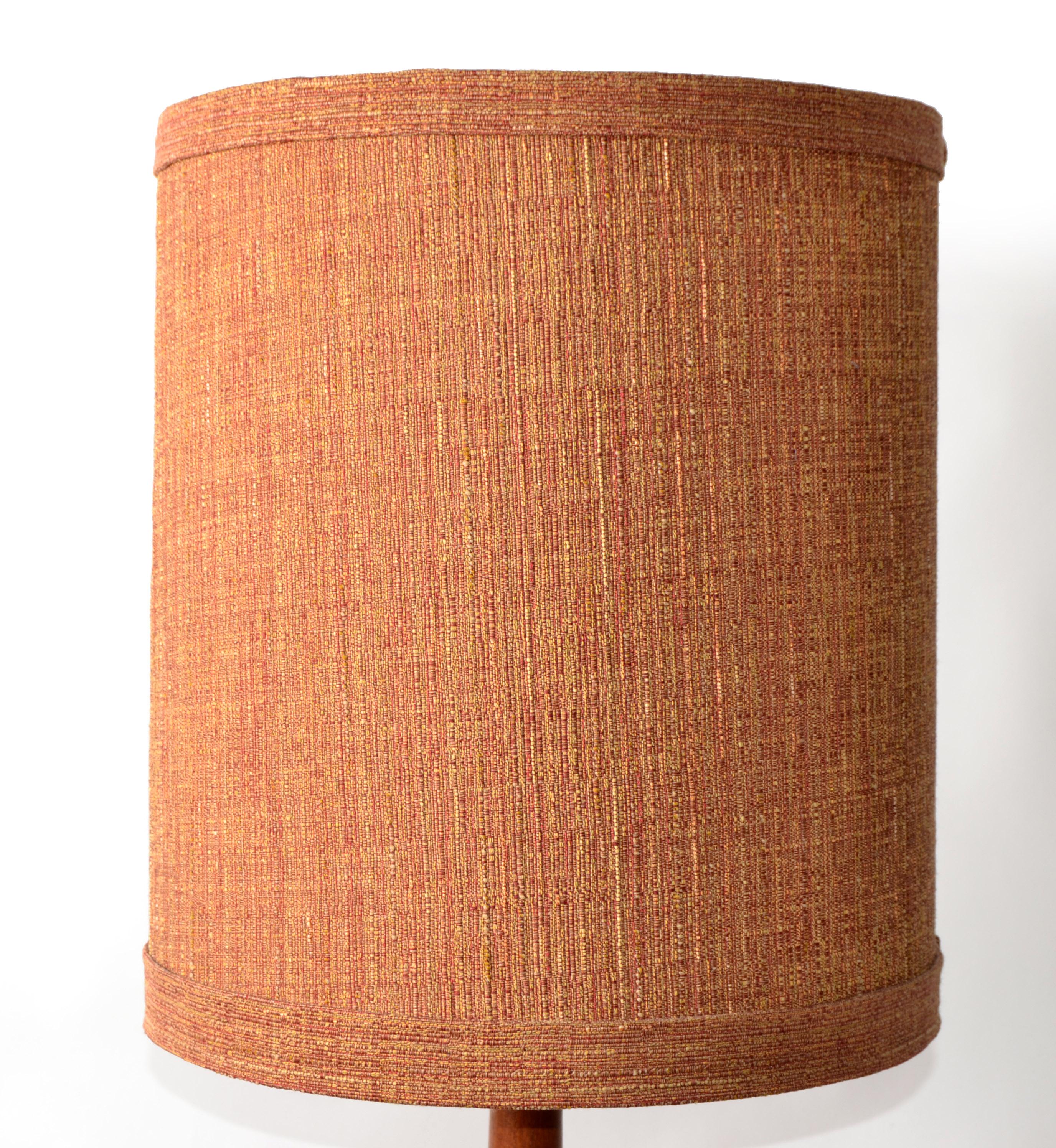 Nessen Lighting Style Turned Walnut Floor Lamp Mid-Century Modern Fabric Shade For Sale 2