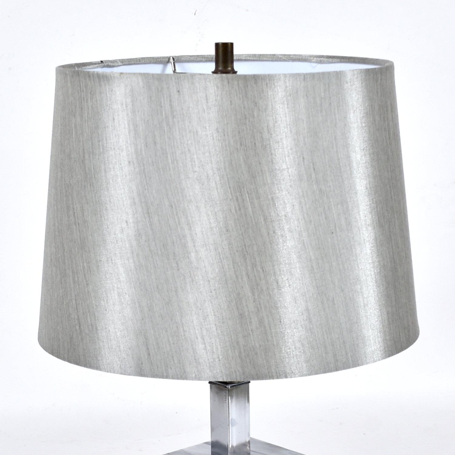 Nessen Style Gray Marble Table Lamp with Chrome Neck and Silver Shade In Good Condition For Sale In Chattanooga, TN