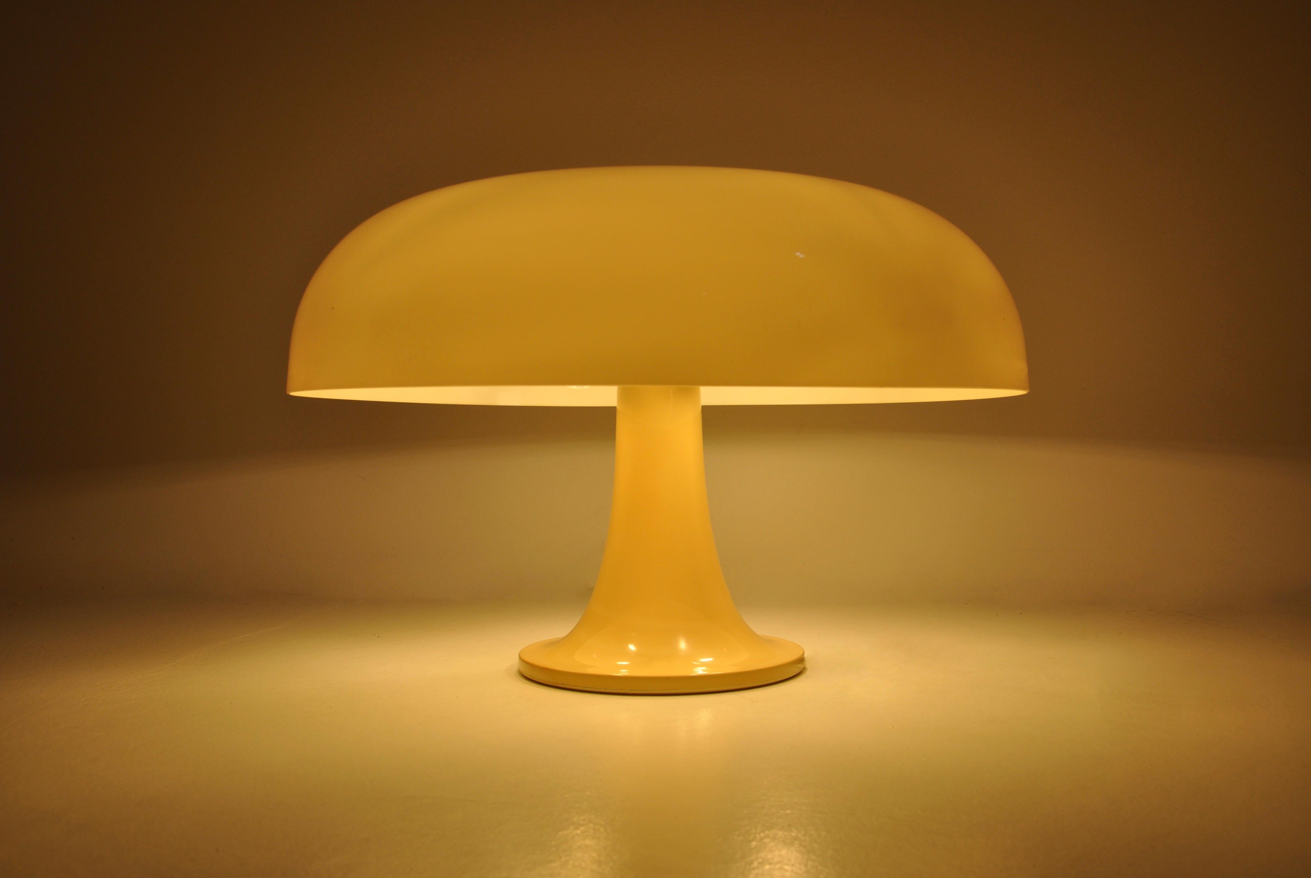 Mid-Century Modern 