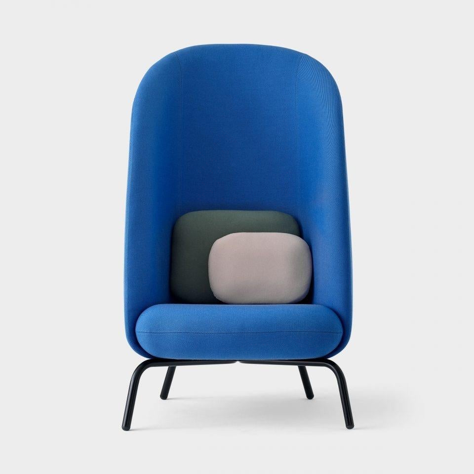 Nest Easy Chair XL - +Halle
Denmark

New

Steel, fabric and kvadrat

2018

Measures: H150x84x87cm

Seat height: 43cm.

