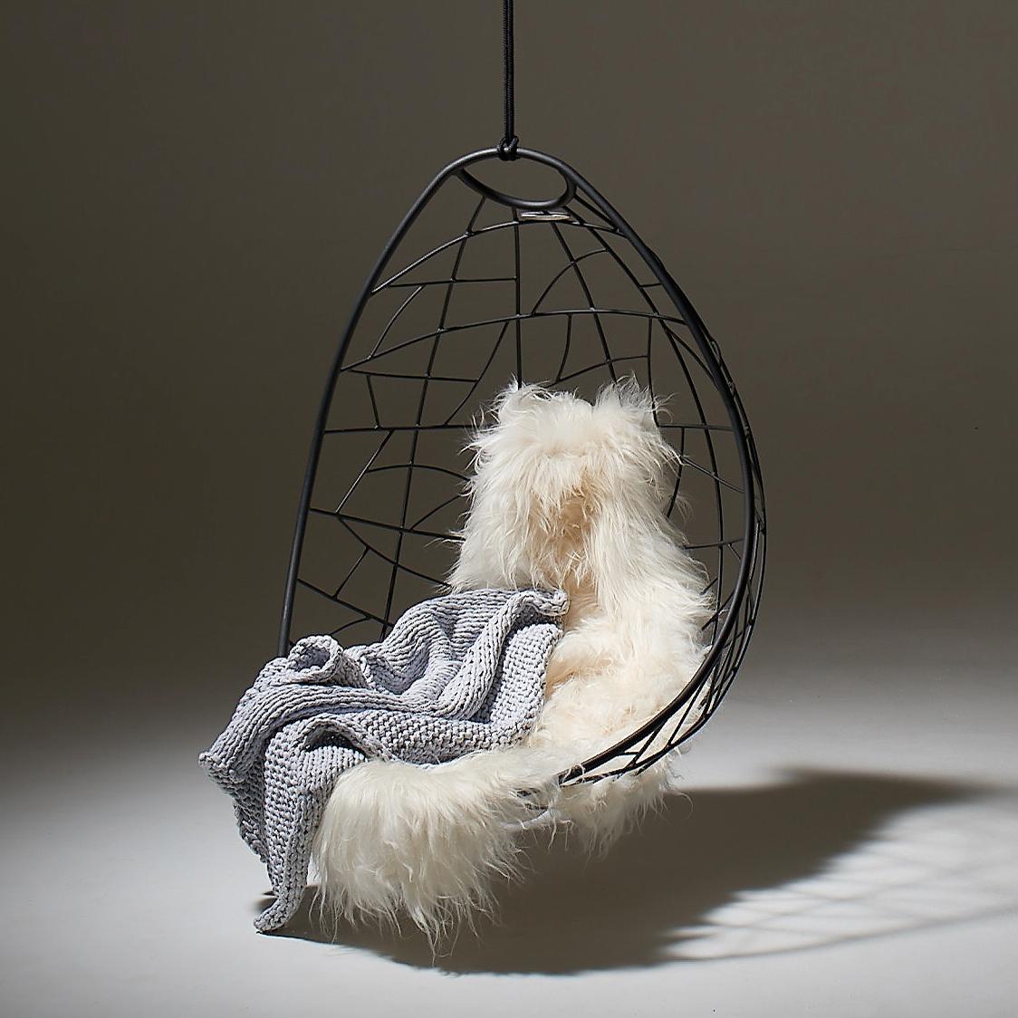 Nest Egg Hanging Swing Chair Steel Modern In/Outdoor 21st Century White Twig In New Condition For Sale In Johannesburg, ZA