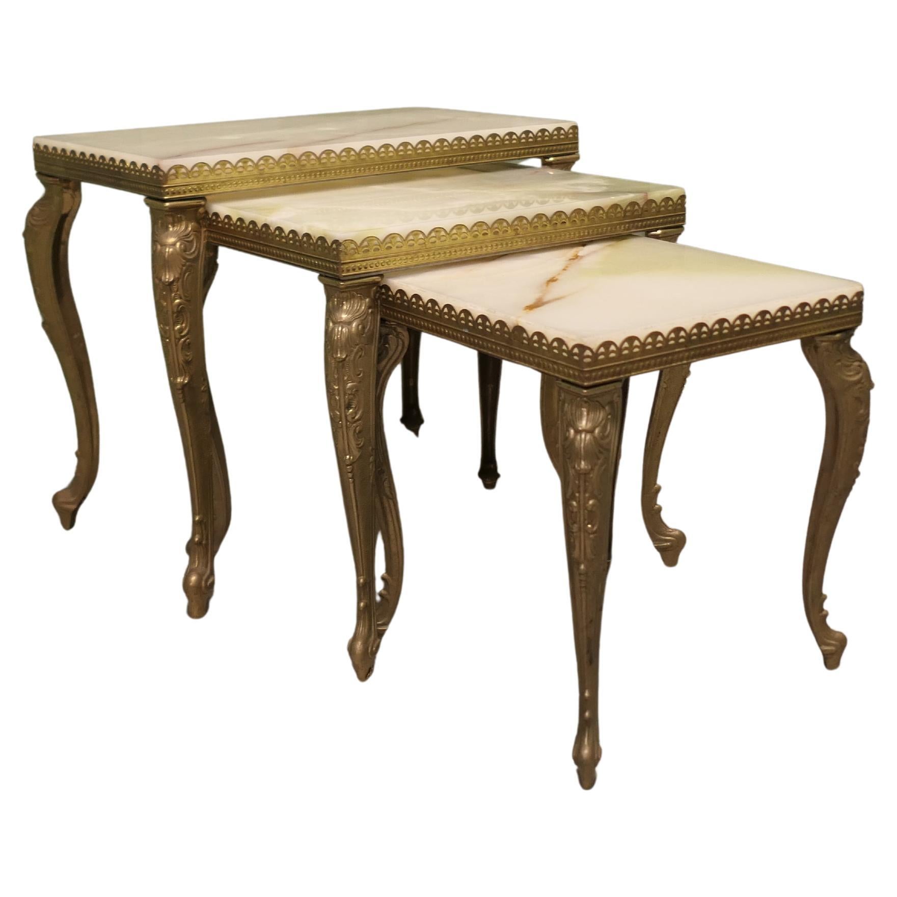 Nest of 3 Brass and Marble Topped Tables This is a very attractive set For Sale