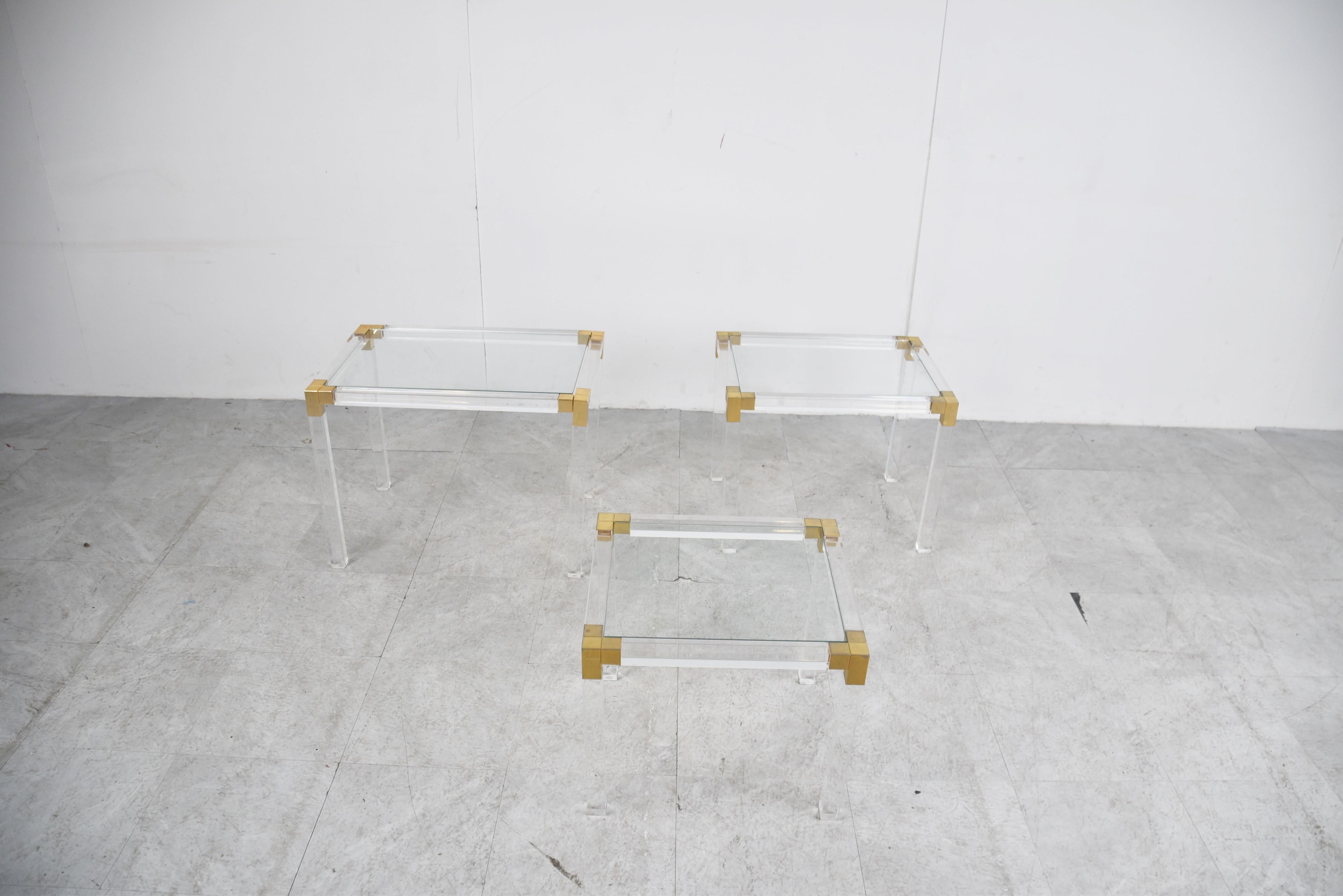 Hollywood Regency Nest of Brass and Lucite Tables, 1970s For Sale