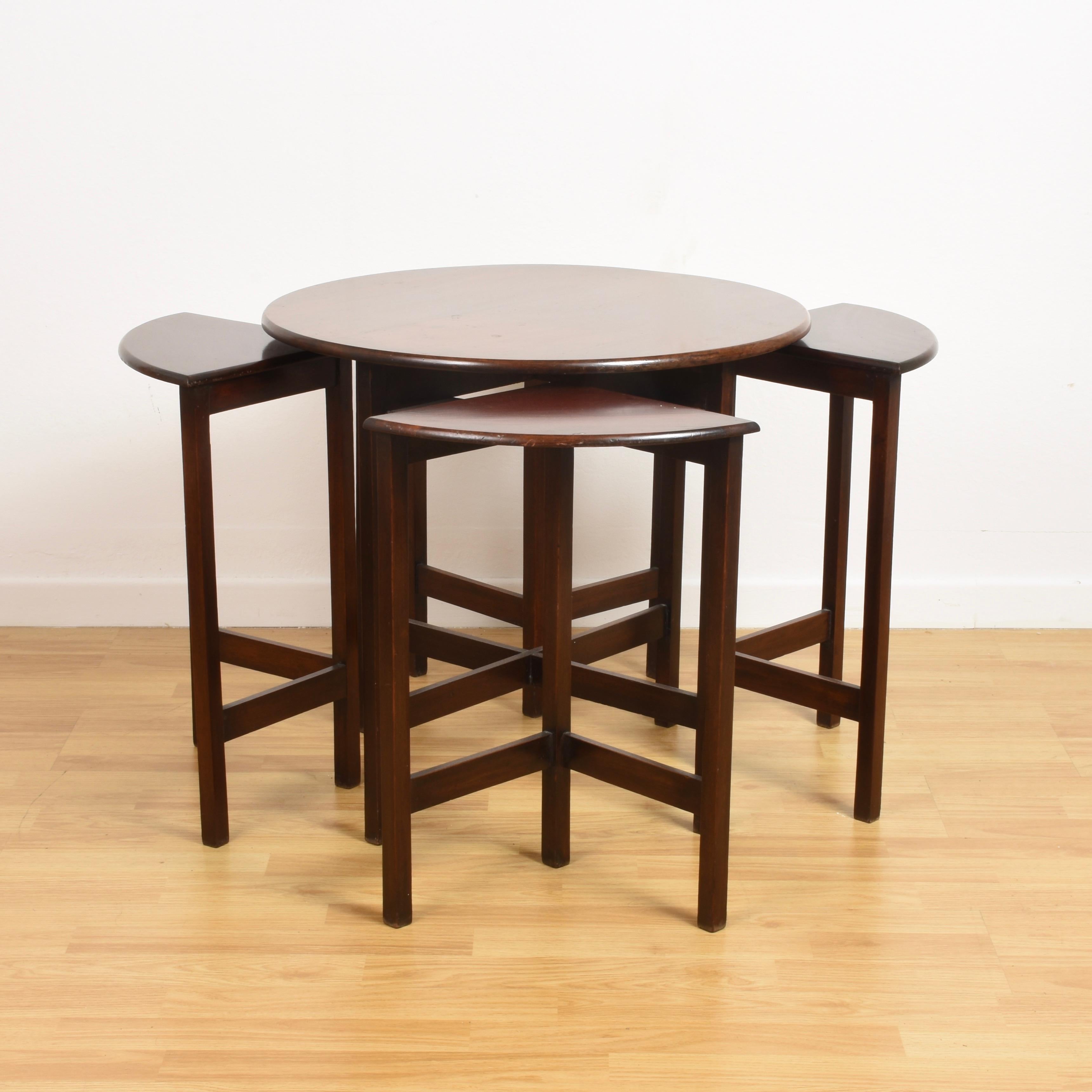 Nest of Five Vintage in Mahogany Tables, Italy, 1970s End Table In Good Condition In Roma, IT