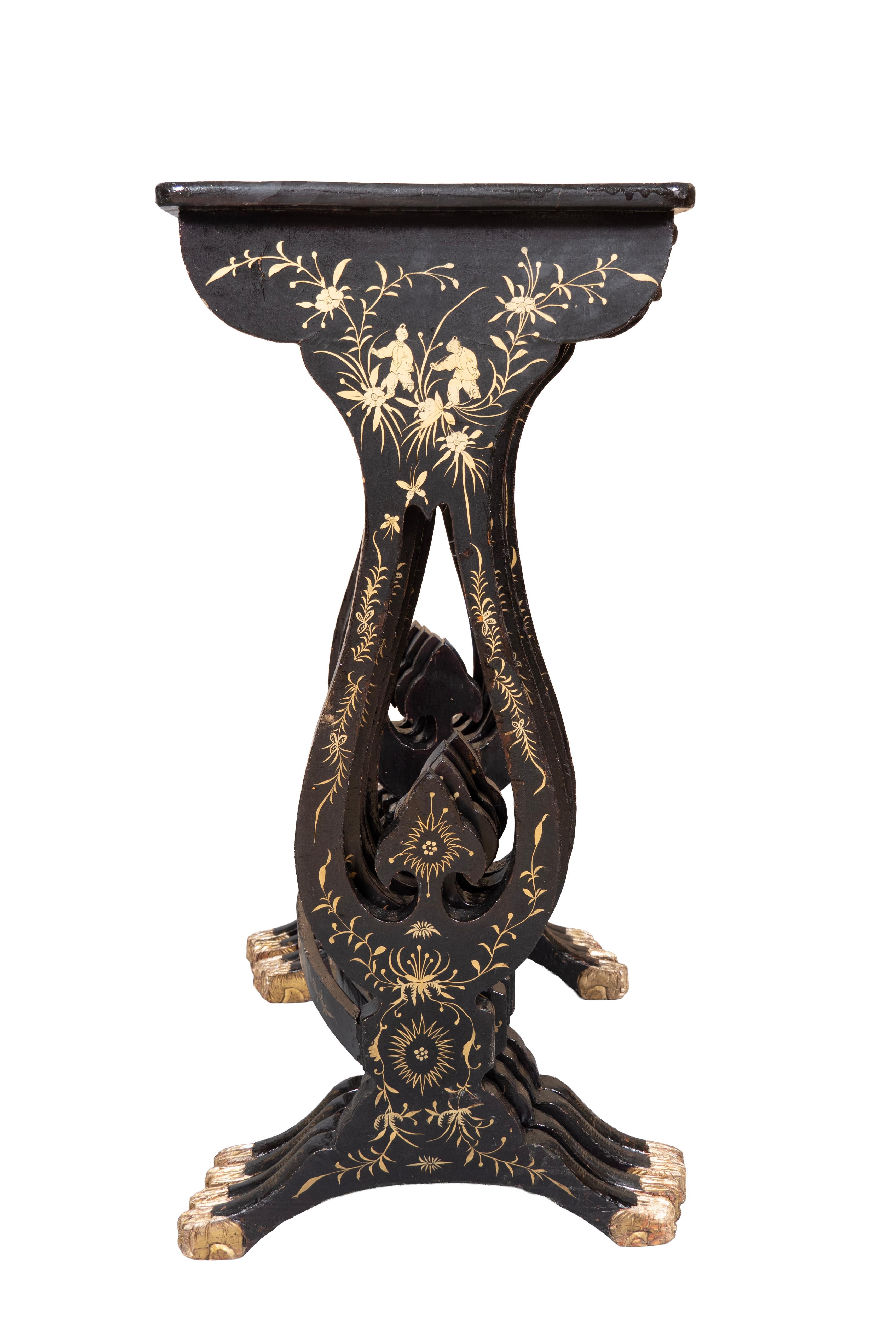 Nest Of Four Chinese Export Lacquer Tables For Sale 6
