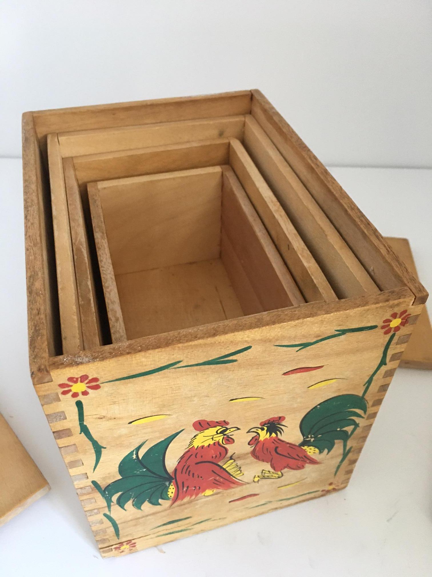 Nest of Japanese Boxes In Good Condition In Pomona, CA