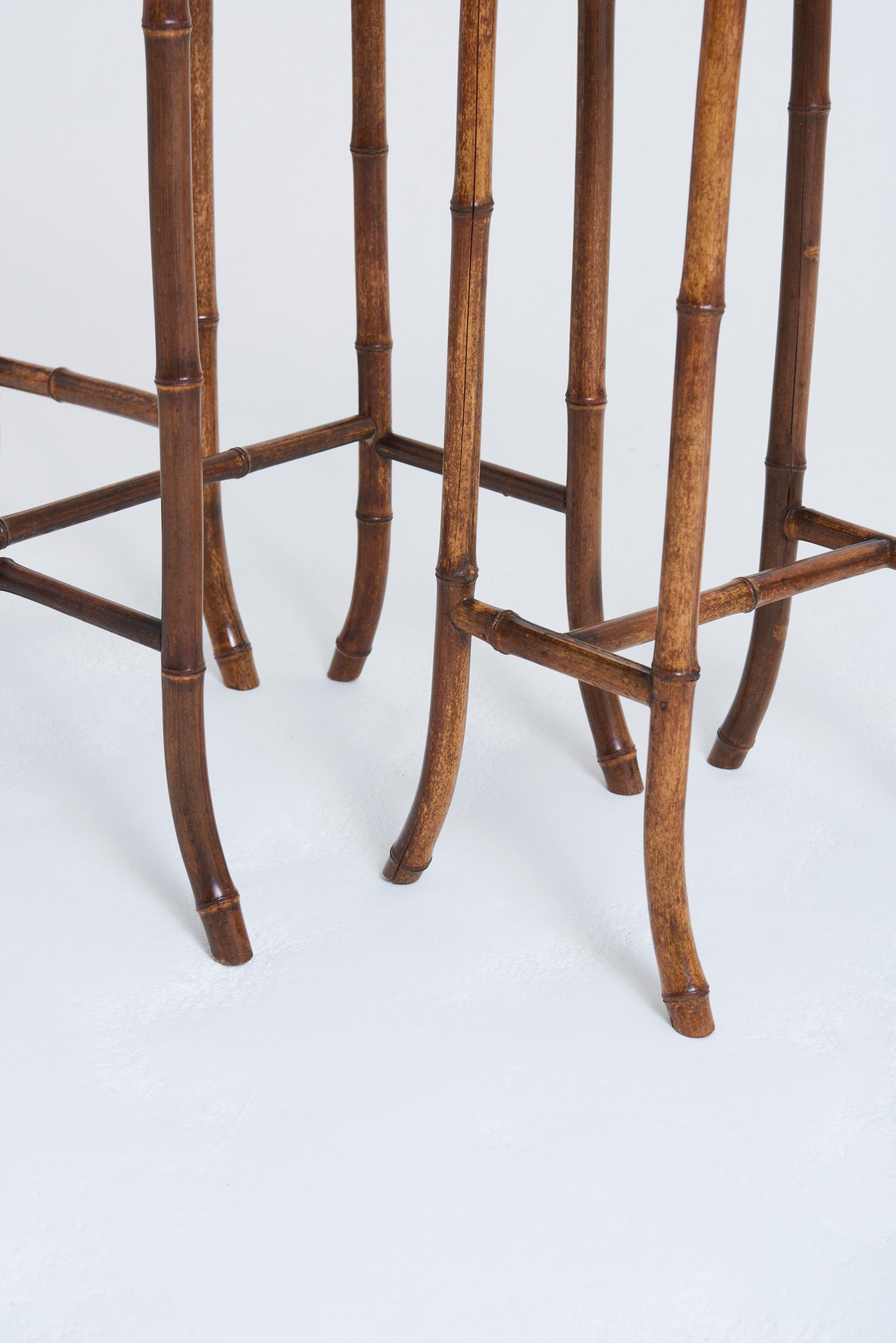 Nest of Japanned Tables by Perret & Vibert 2
