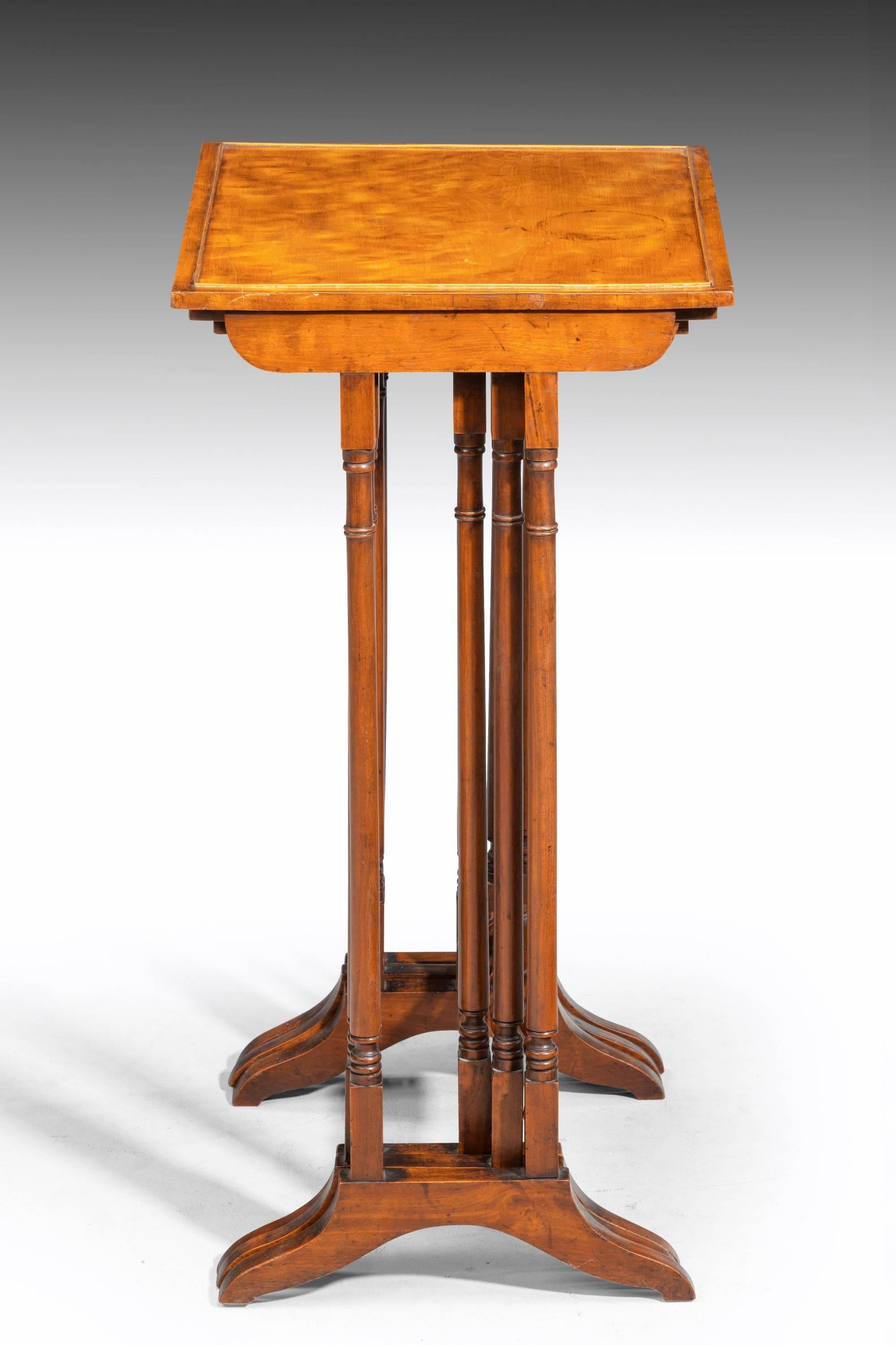 Nest of Regency Mahogany Tables In Excellent Condition In Peterborough, Northamptonshire