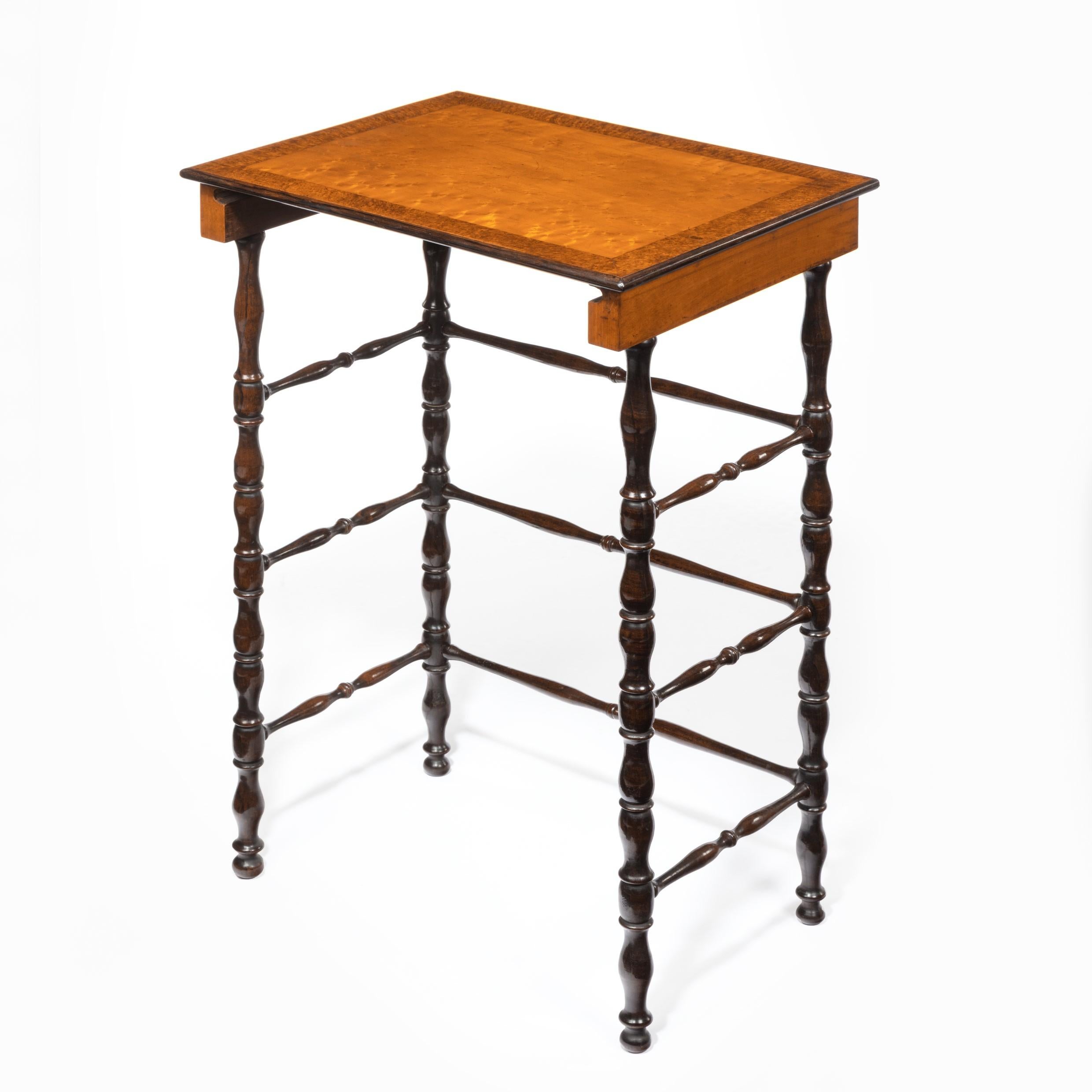 Tables gigognes en bois de période Regency par Gillows of Lancaster en vente 2