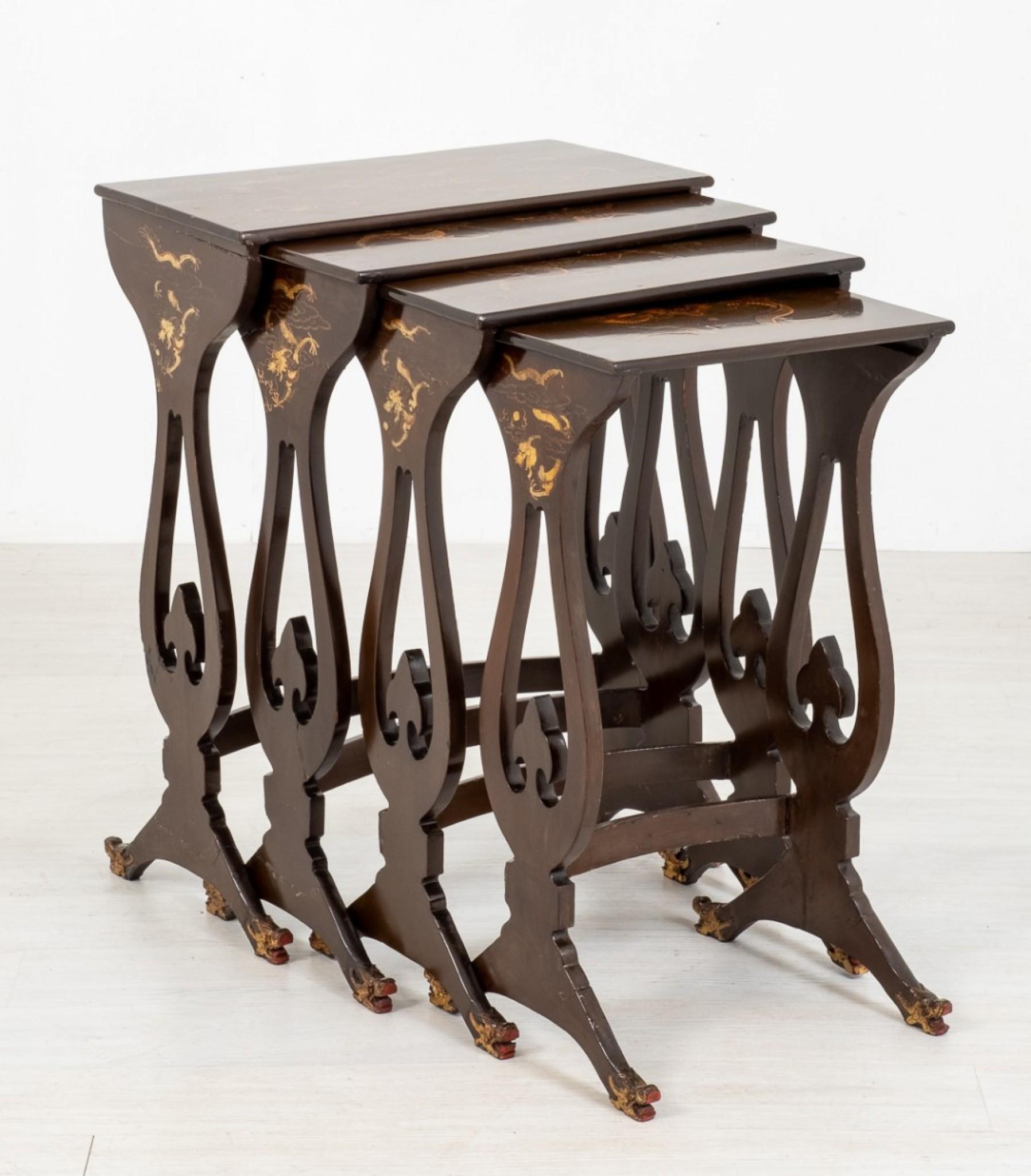 Ein Paar Tische, antiker Chinoiserie-Quaret-Beistelltisch im Angebot 2