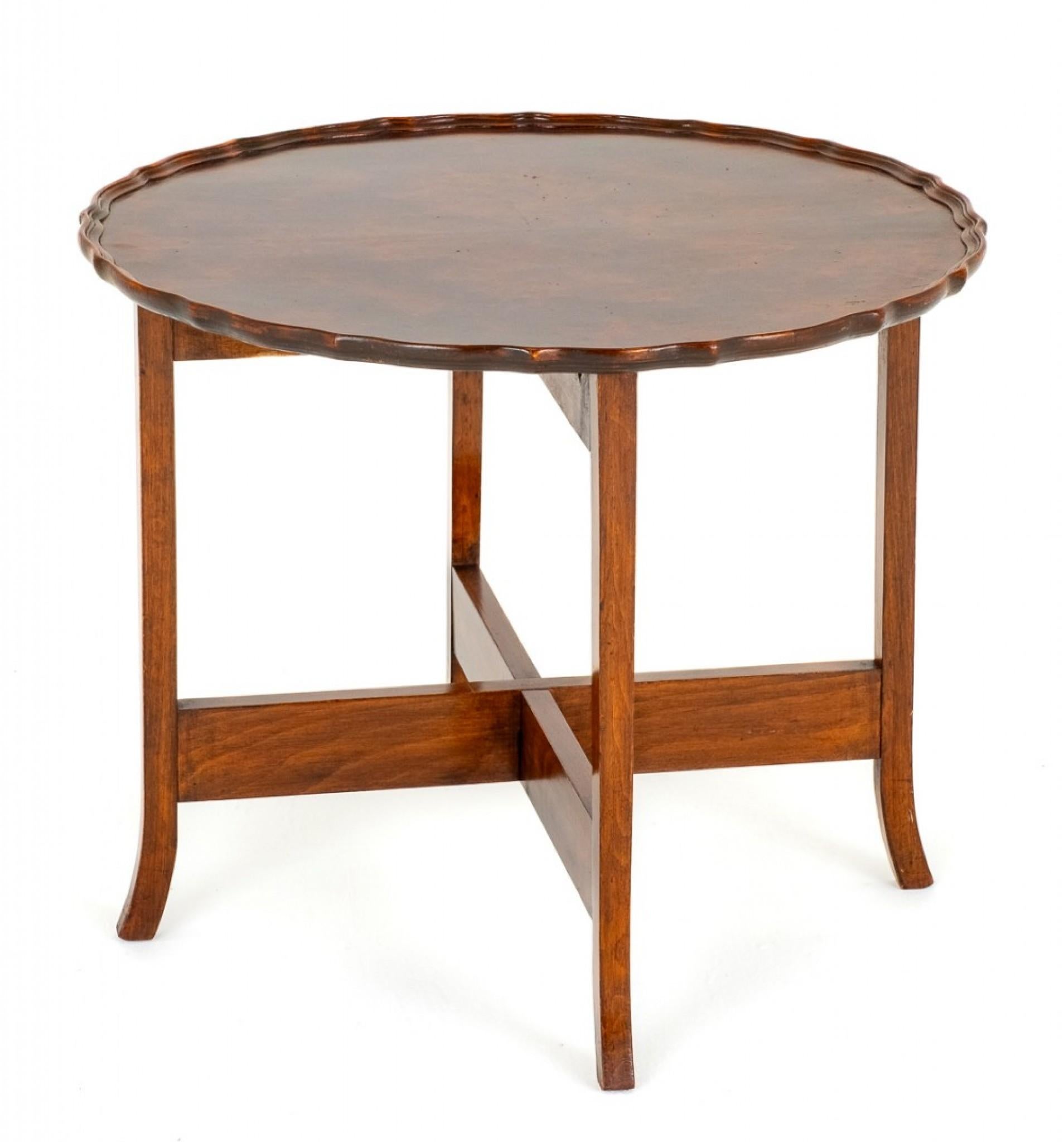 Nest of Tables Circular Walnut 5 Side Table For Sale 1