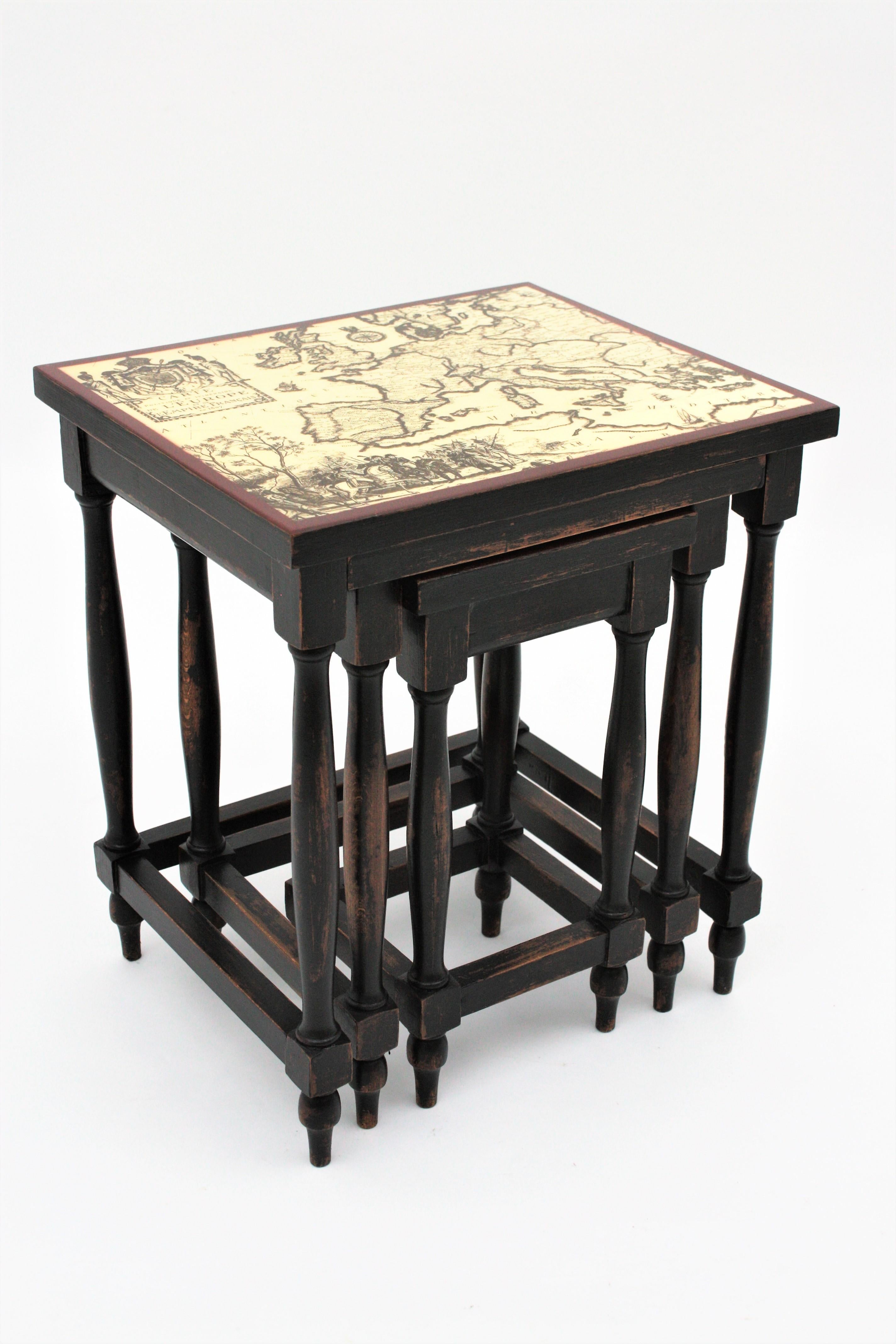 Lacquered French Nesting Tables in Wood with Maps Tops, 1940s For Sale