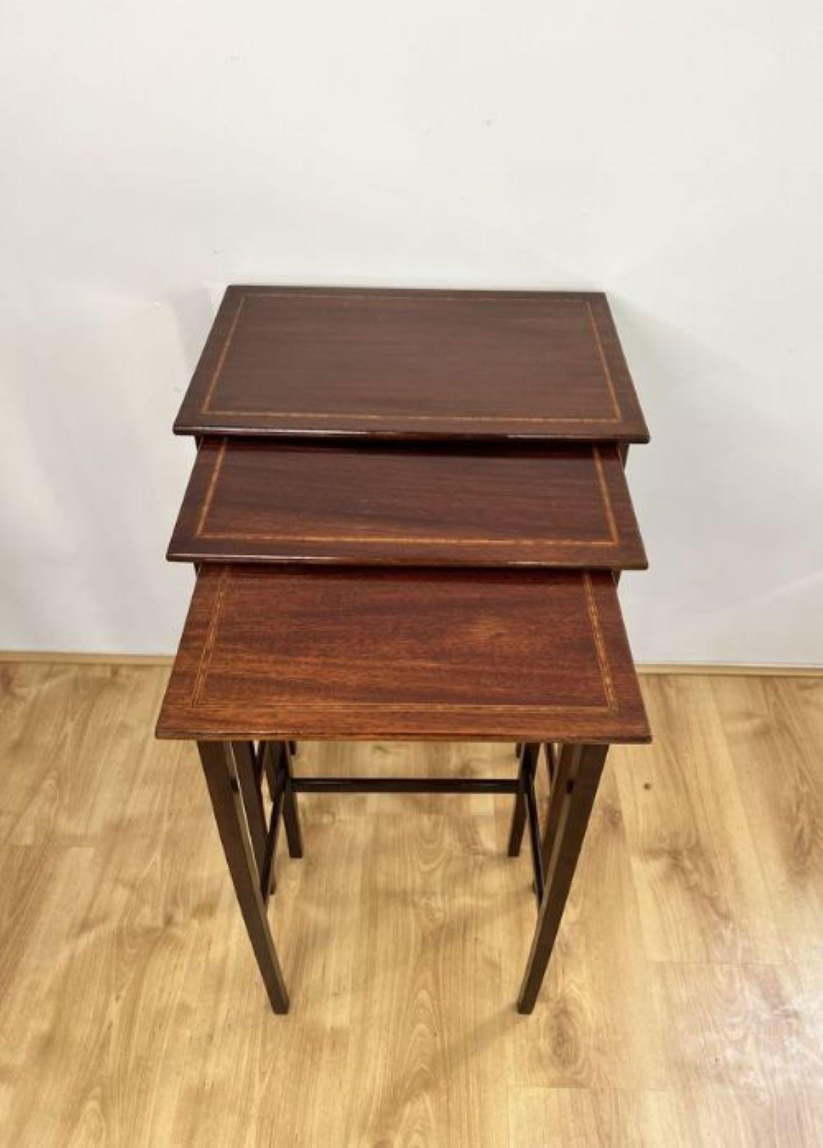 Nest of three antique Edwardian quality mahogany inlaid tables  In Good Condition For Sale In Ipswich, GB
