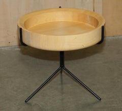 NEST OF THREE ASH WOOD SWEDESE MOBLER SiDE TABLES entworfen von CORINNA WARM