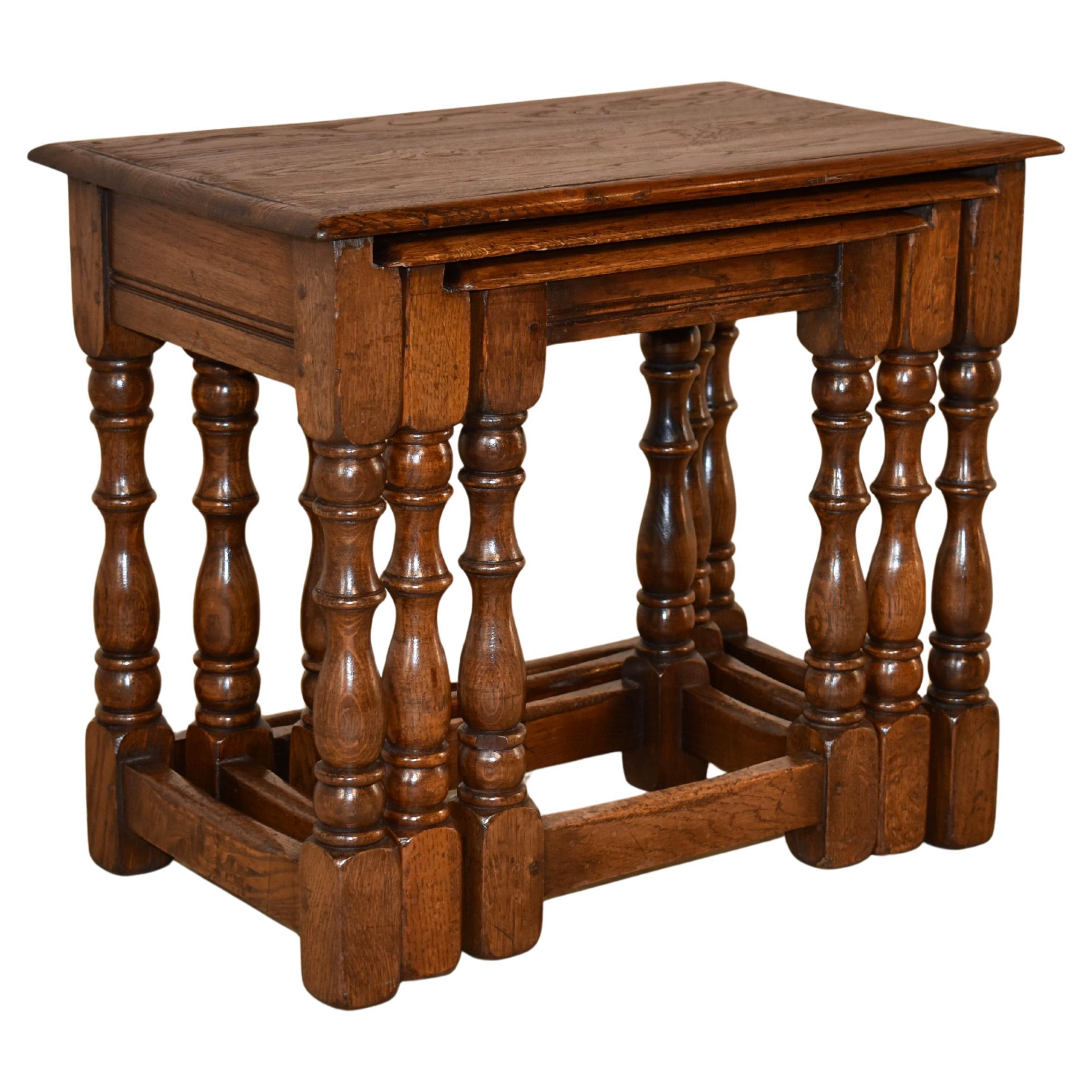 Nest of Three English Oak Tables, Circa 1900 For Sale