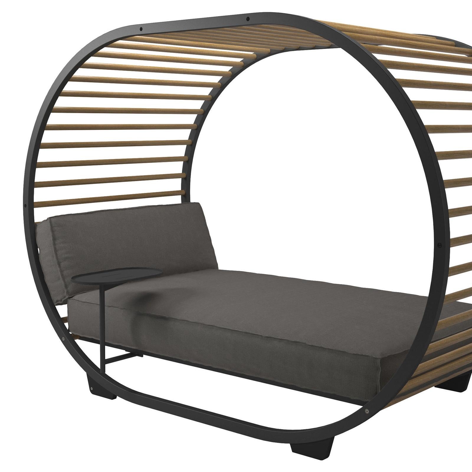 daybed lounge outdoor