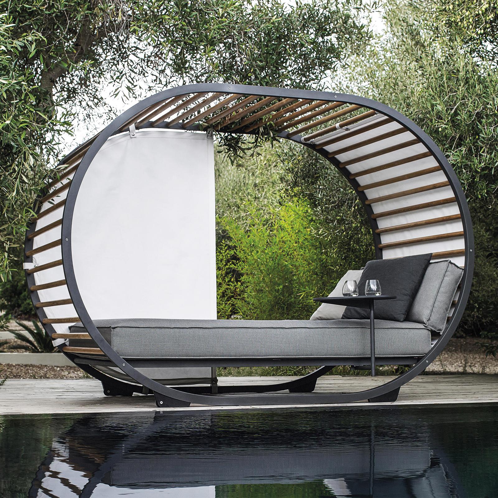 outdoor daybeds for sale