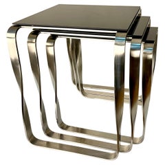 Table d'appoint Nest, argent vieilli et verre noir, design contemporain