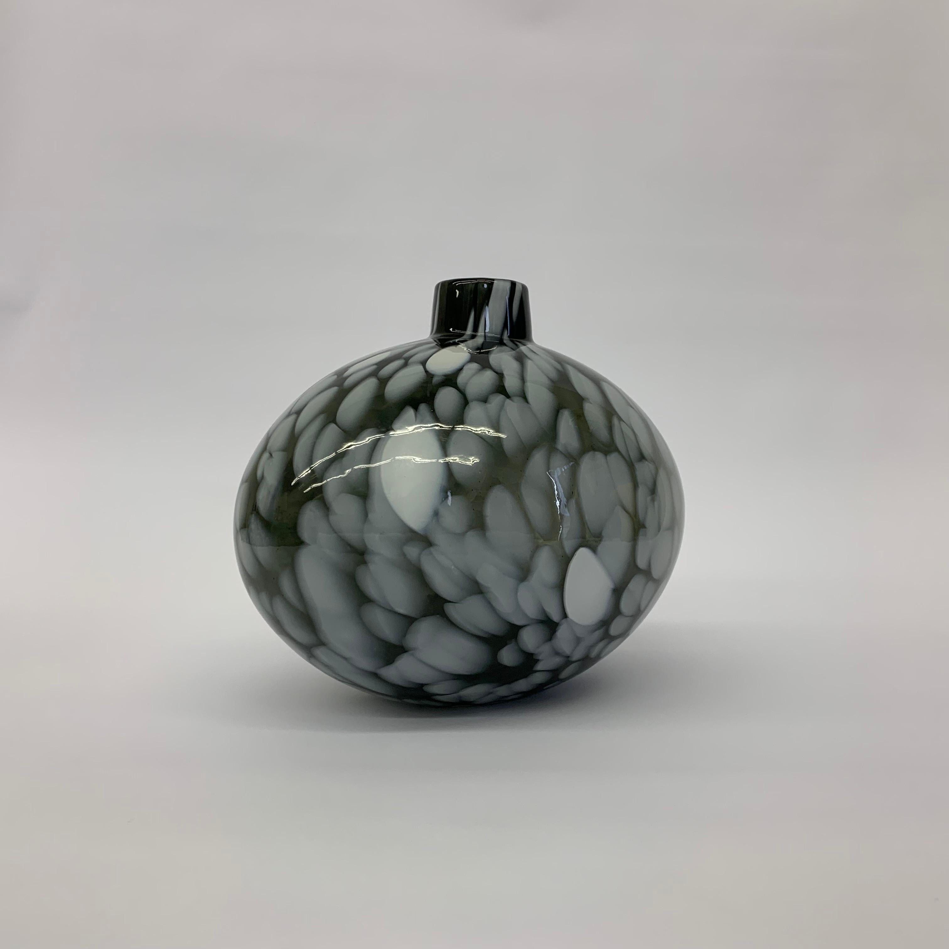 Nest vase by Ann Wahlstrom for Kosta boda In Excellent Condition In Delft, NL