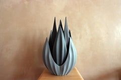 Nested Petals - Slate Black Gradient