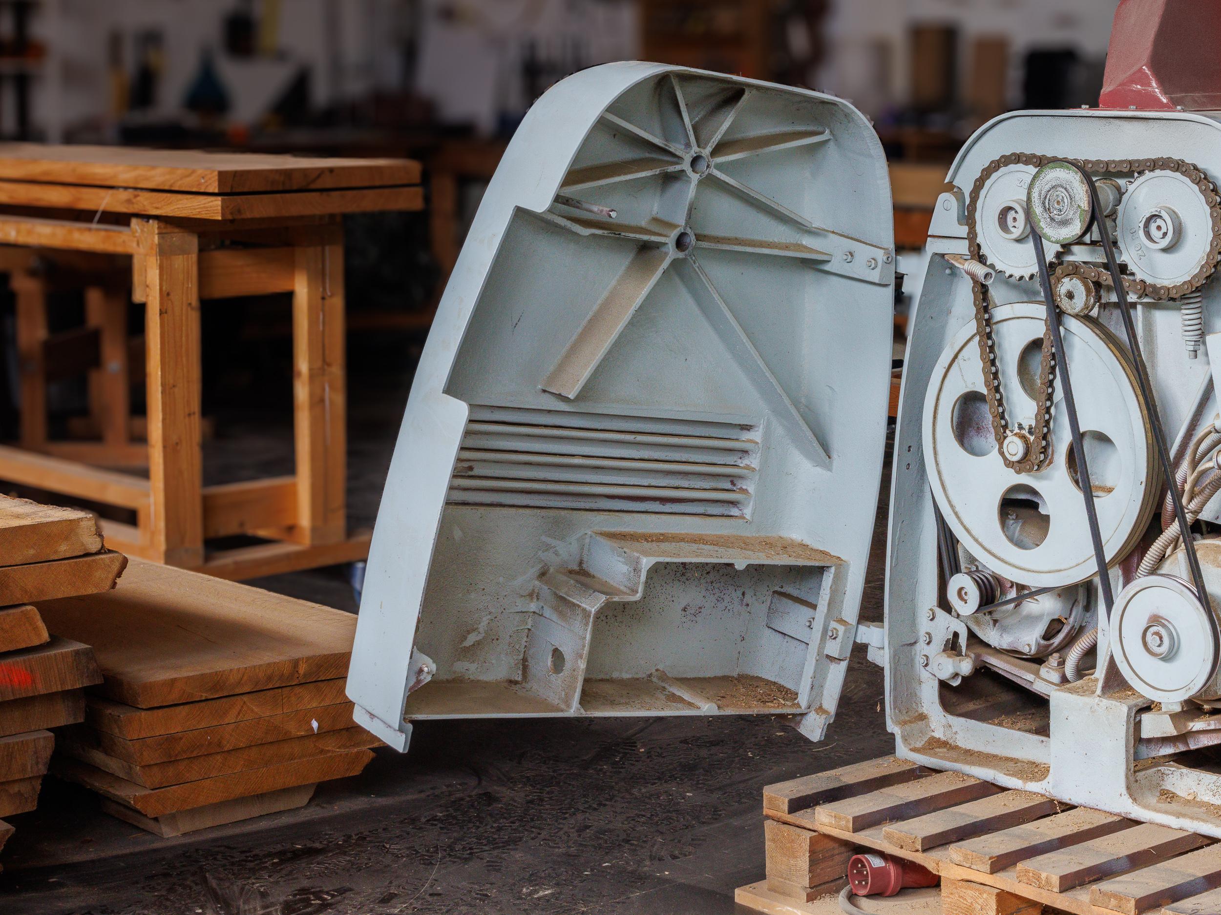 Nesting Oak Tables, Couchtische, Dänisches Design und Kunsthandwerk, Brutalistischer Stil im Angebot 1