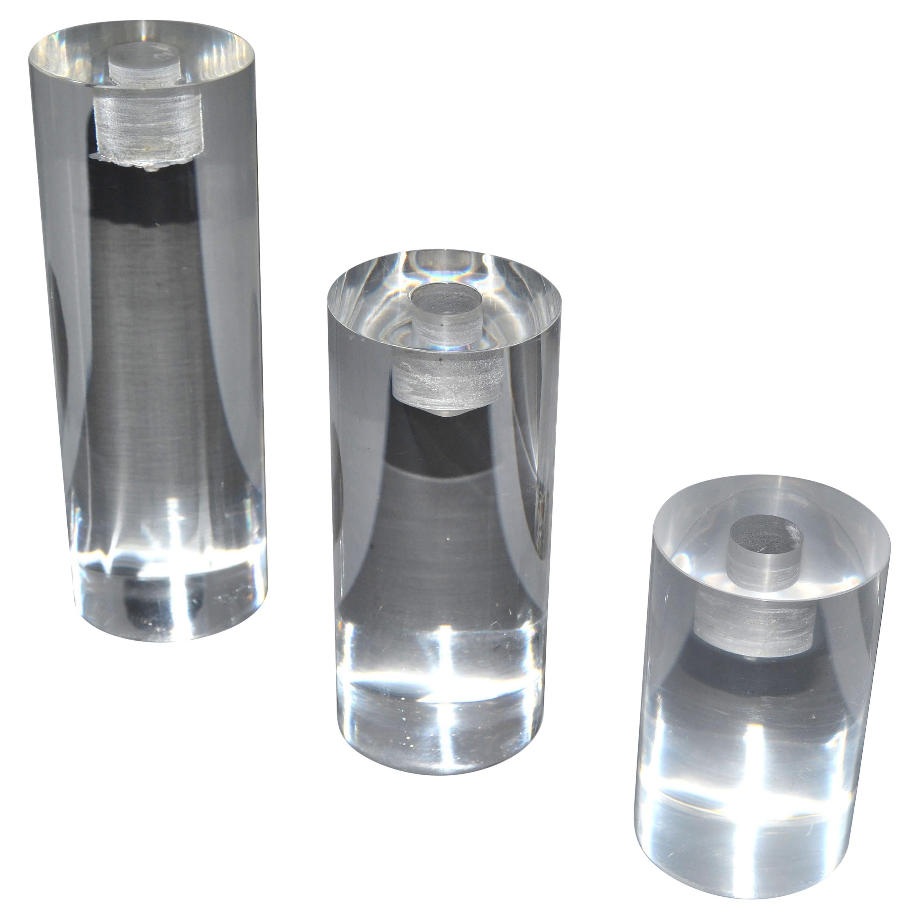 Nesting Set von 3 handgefertigten runden Kerzenhaltern aus Lucite, Mid-Century Modern