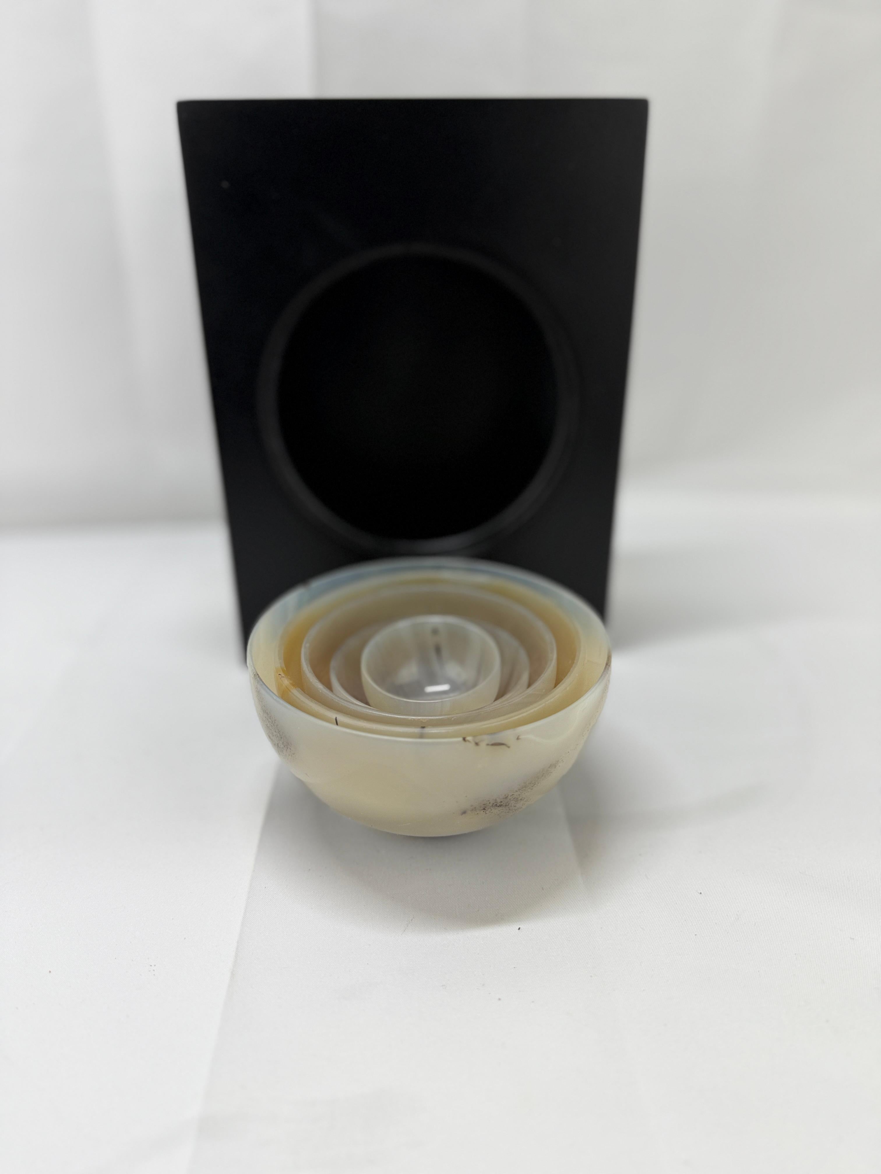 Nesting Set of 5 Carved Agate Bowls & Display - Artisan Signed For Sale 2