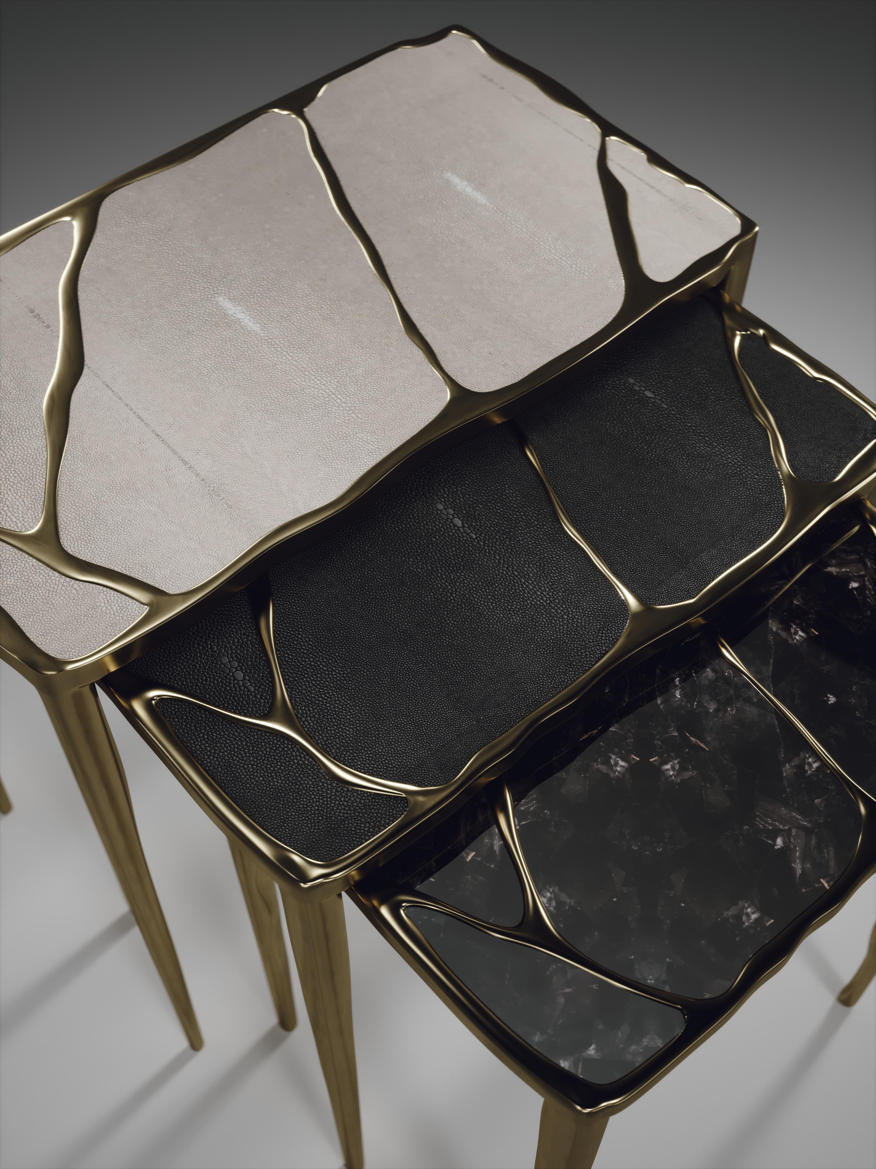 Nesting Side Tables in Shagreen, Quartz and Bronze-Patina Brass by R&Y Augousti For Sale 4