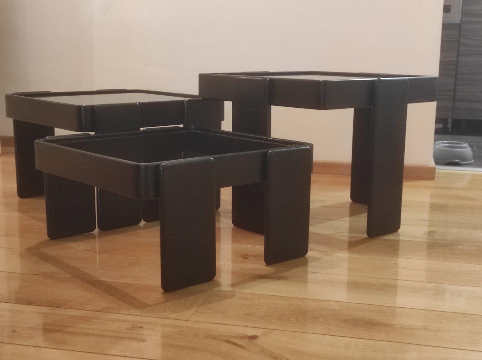 Tavolino da salotto di Gianfranco Frattini per Cassina Italia anni '70 in vendita 1