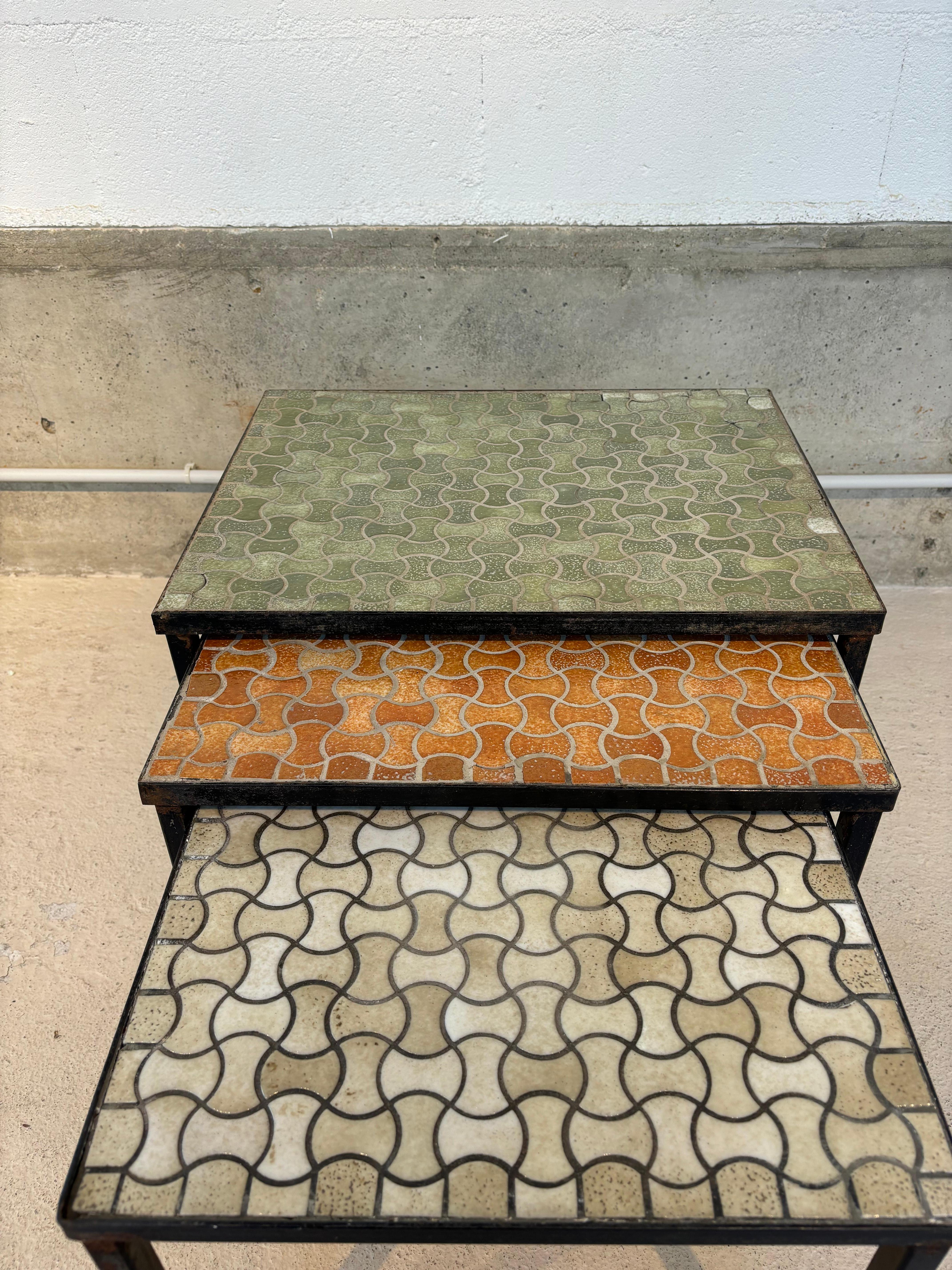 Table gigogne de Jacques Lenoble en vente 1